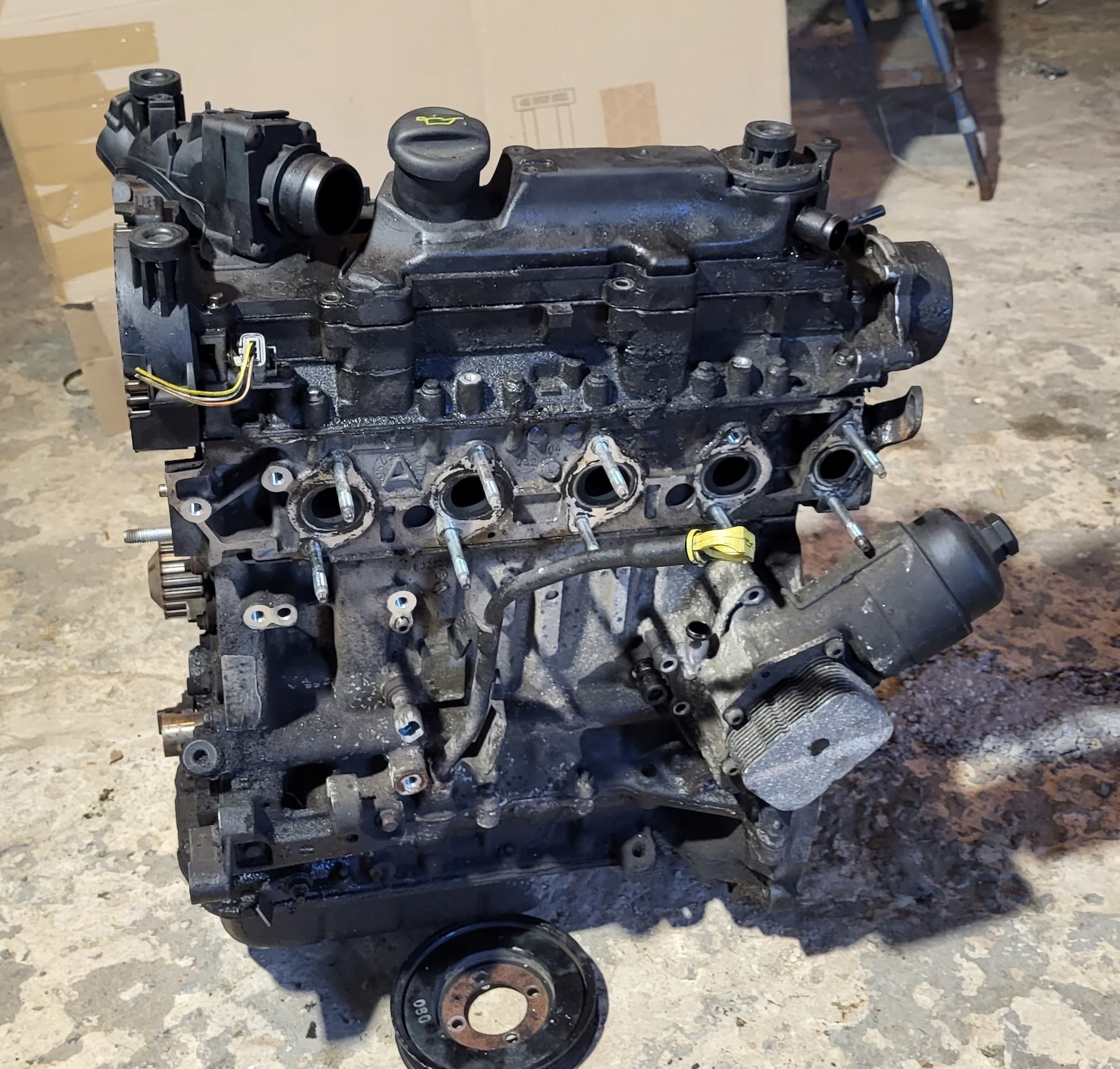 Motor trasero Ford Fiesta MK6 02- 1,4 Tdci F6JA usado 4