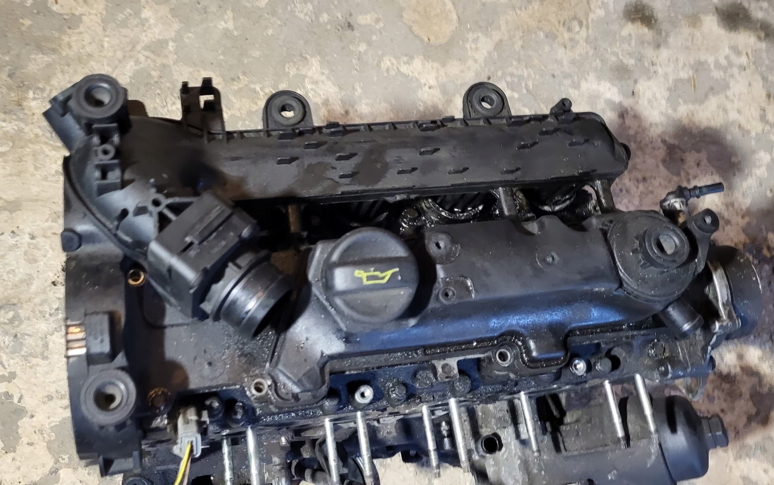 Motor trasero Ford Fiesta MK6 02- 1,4 Tdci F6JA usado 5