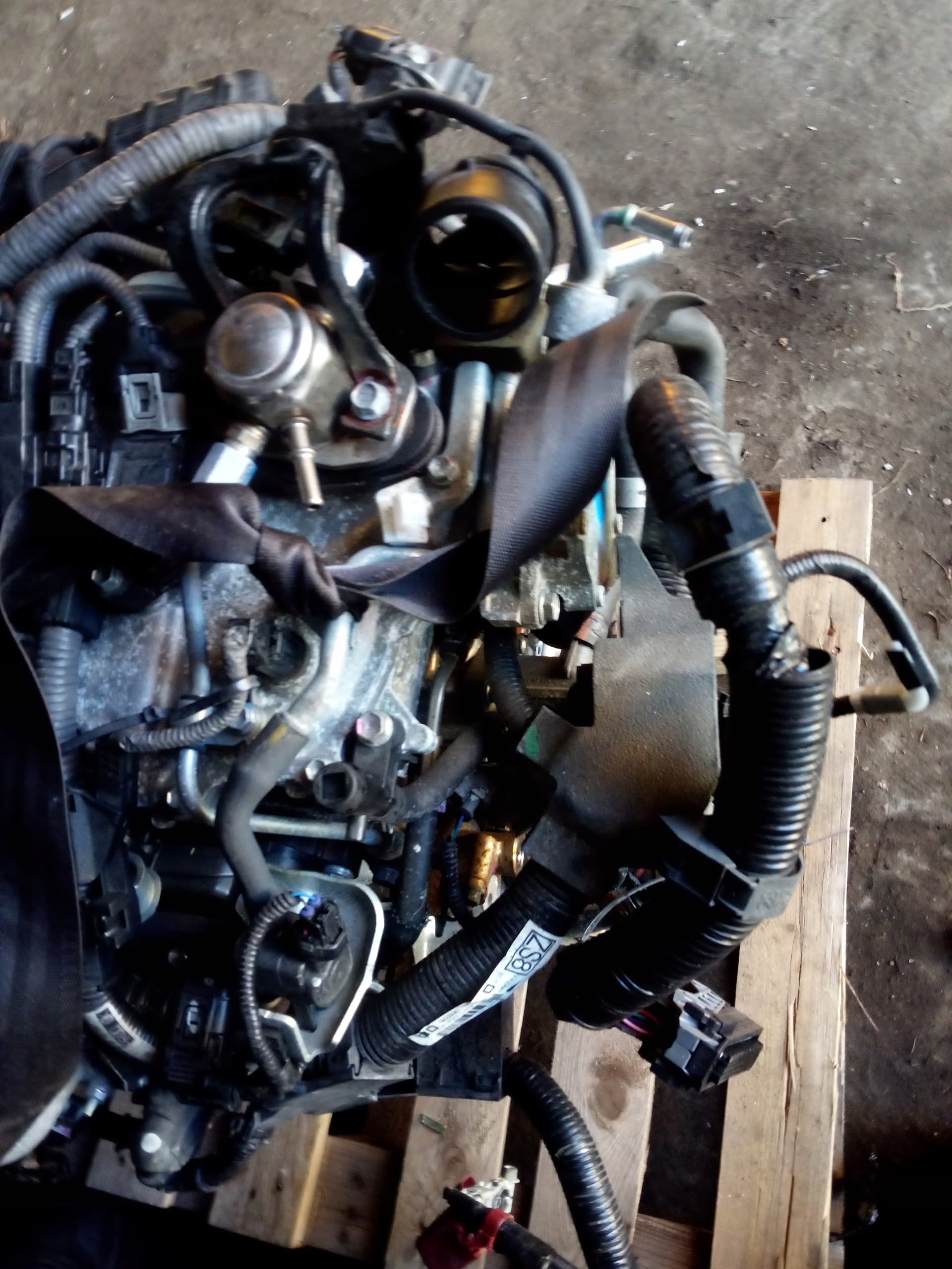 Toyota Auris II 2015-2018 Motor 1.2 Turbo 8NR usado 11