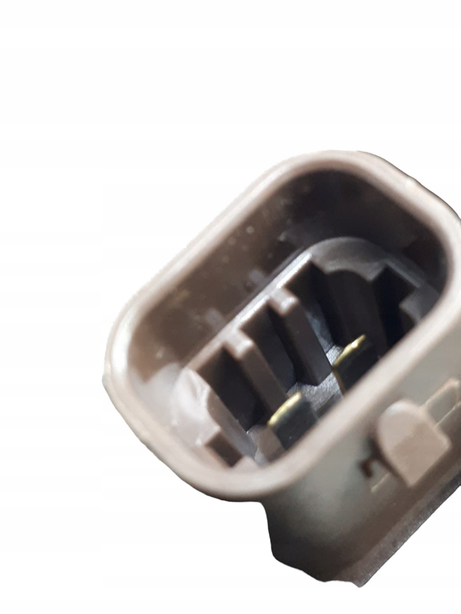 Alternador Denso DAN1322 usado 6