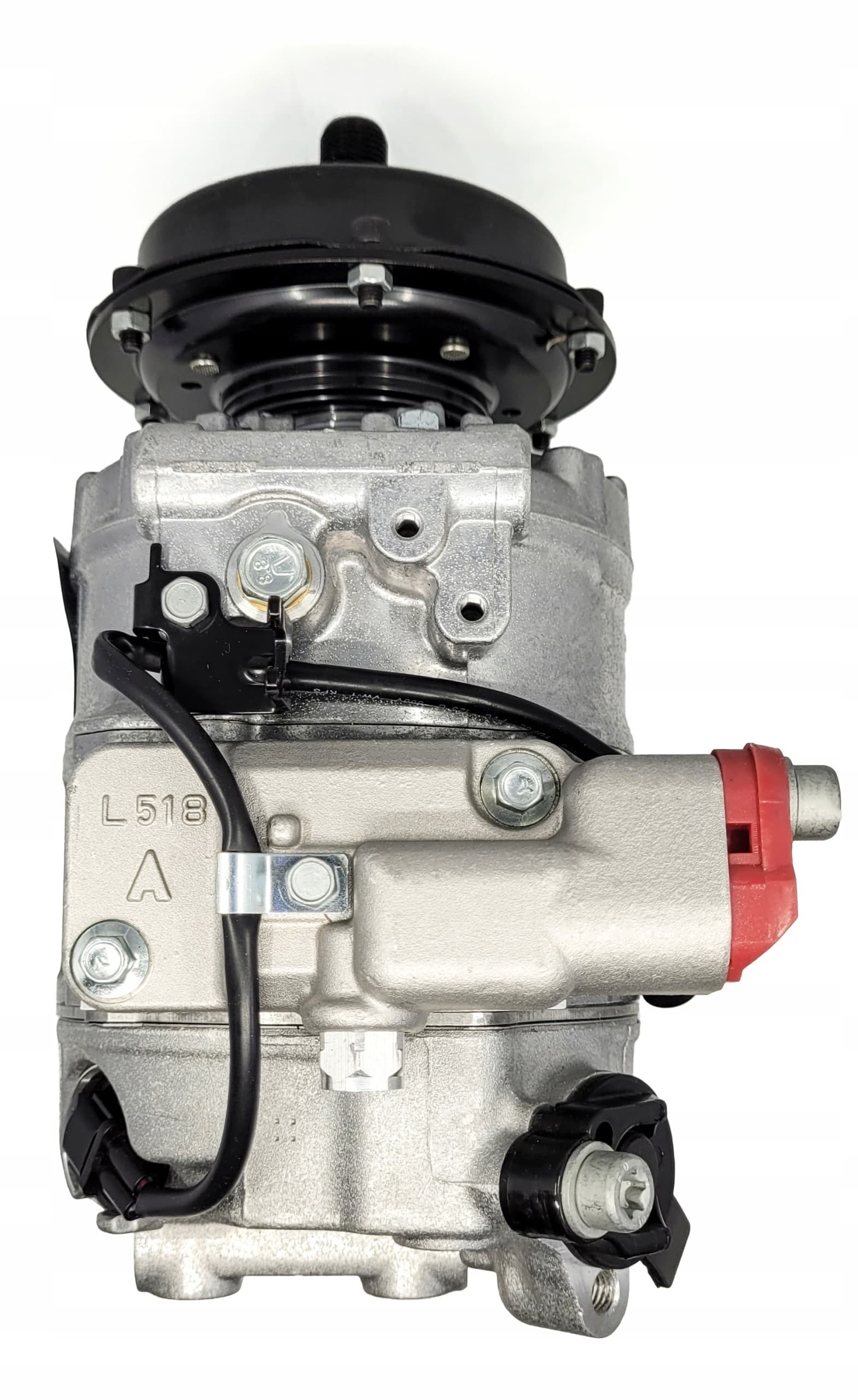 Compresor de aire acondicionado Denso DCP32006 usado 5