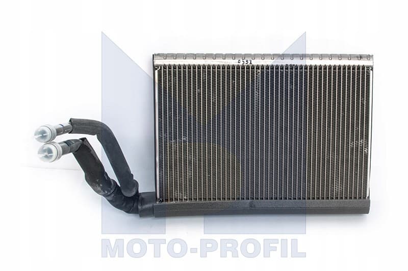 Evaporador Denso DEV05K01 para sistema de aire acondicionado usado