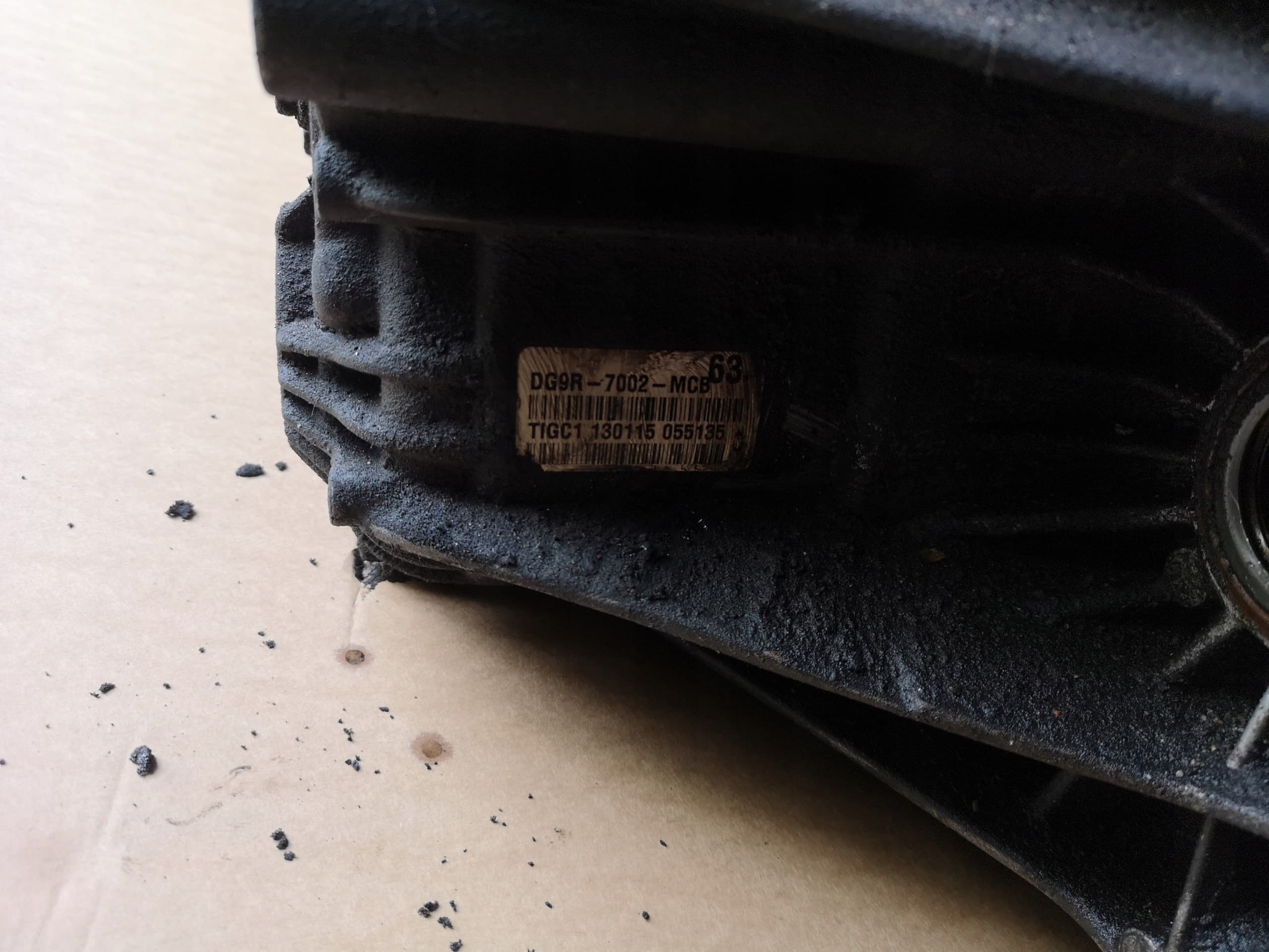 Espaciador de Caja de Cambios Ford MK5 2.0 Tdci usado 5