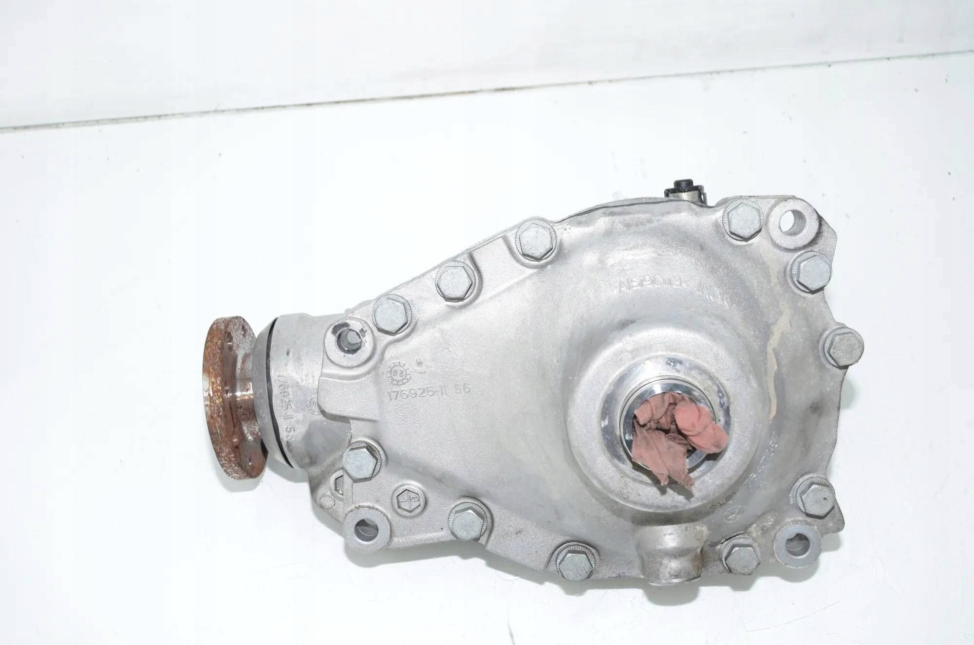 Diferencial delantero BMW Serie 5 G30 G31 G38 8623110 usado