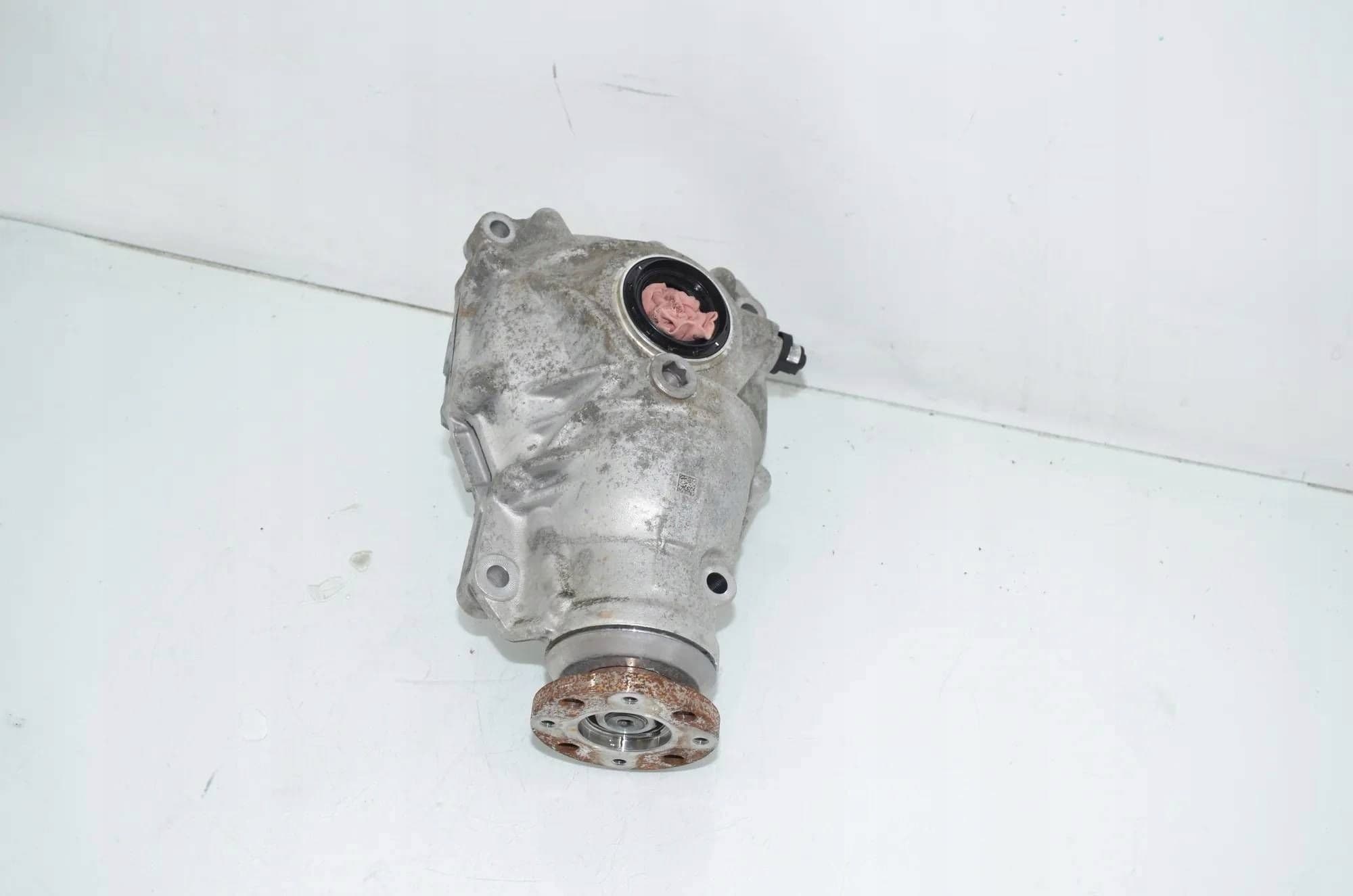 Diferencial delantero BMW Serie 5 G30 G31 G38 8623110 usado 2