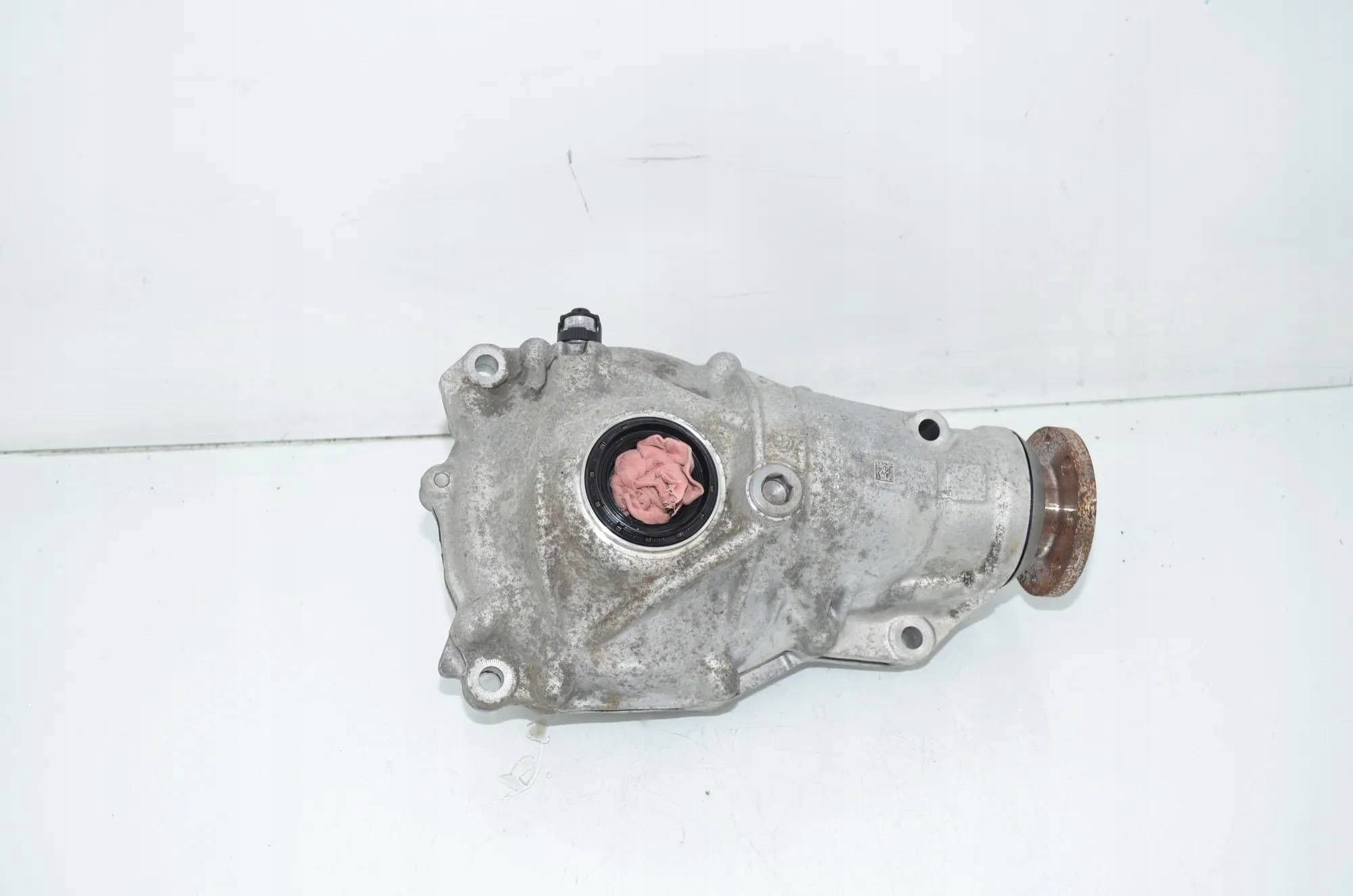 Diferencial delantero BMW Serie 5 G30 G31 G38 8623110 usado 3