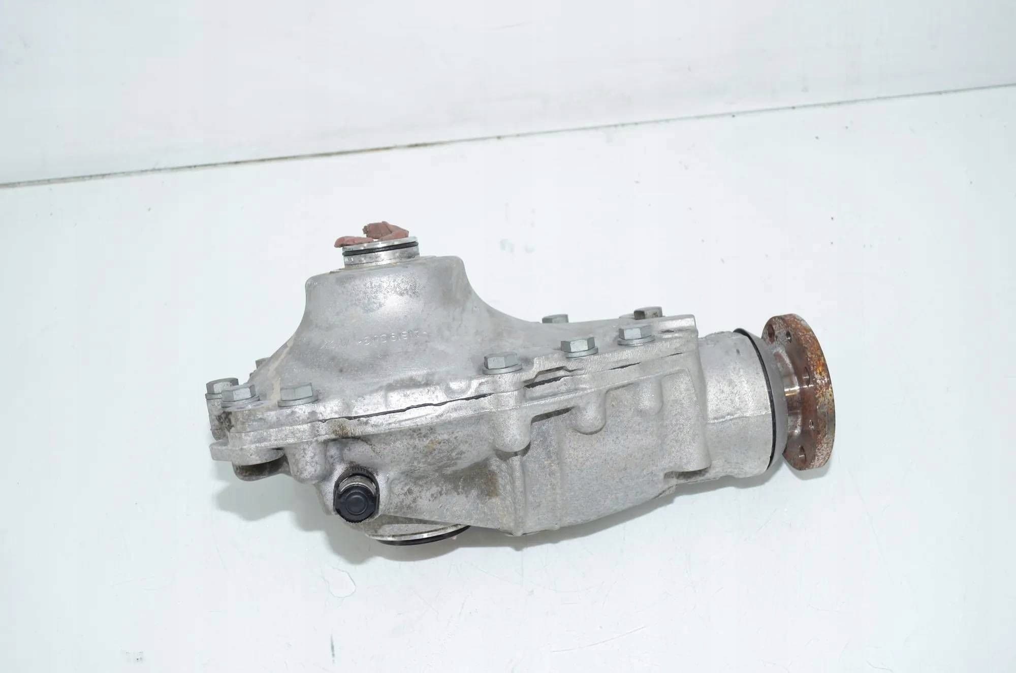 Diferencial delantero BMW Serie 5 G30 G31 G38 8623110 usado 4