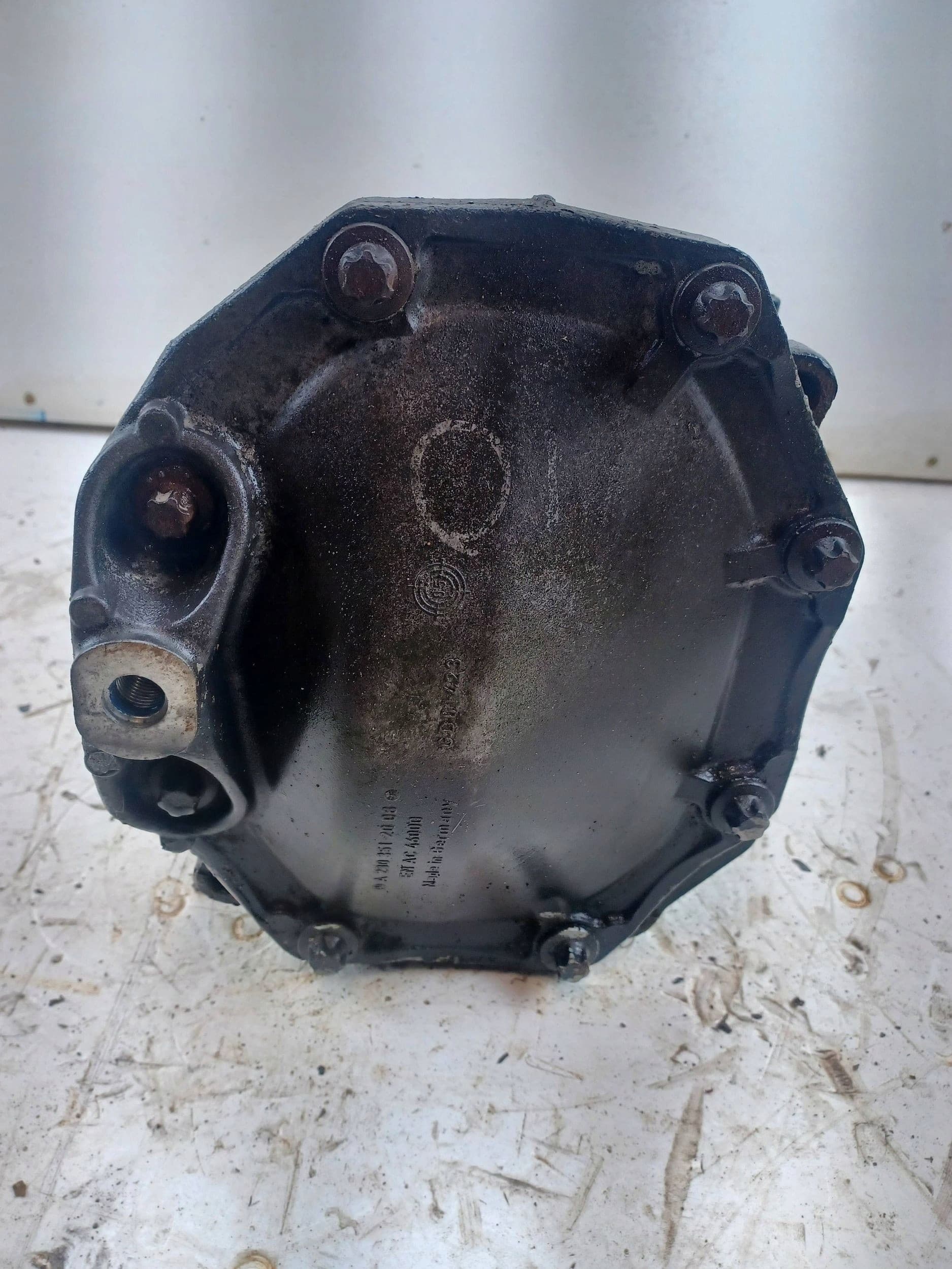 Puente diferencial trasero Mercedes E W211 2303512008 2.82 usado 4