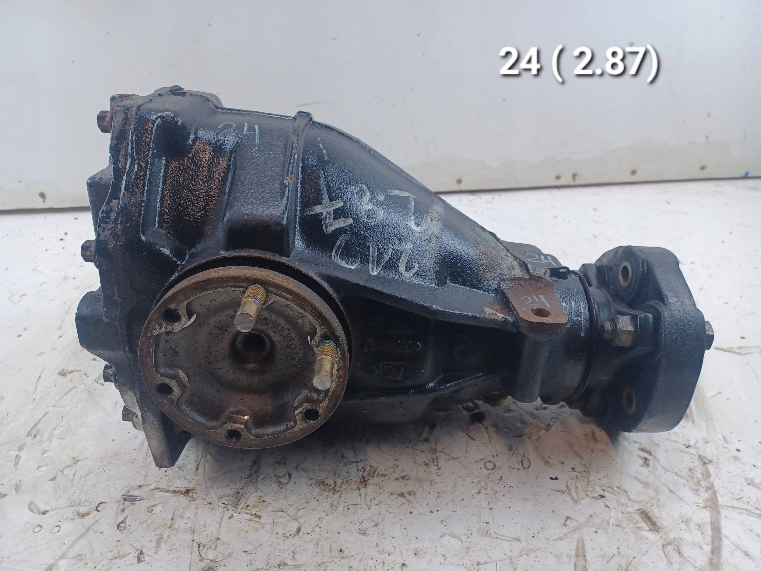 Puente diferencial trasero Mercedes E W211 2103510808 2.87 usado