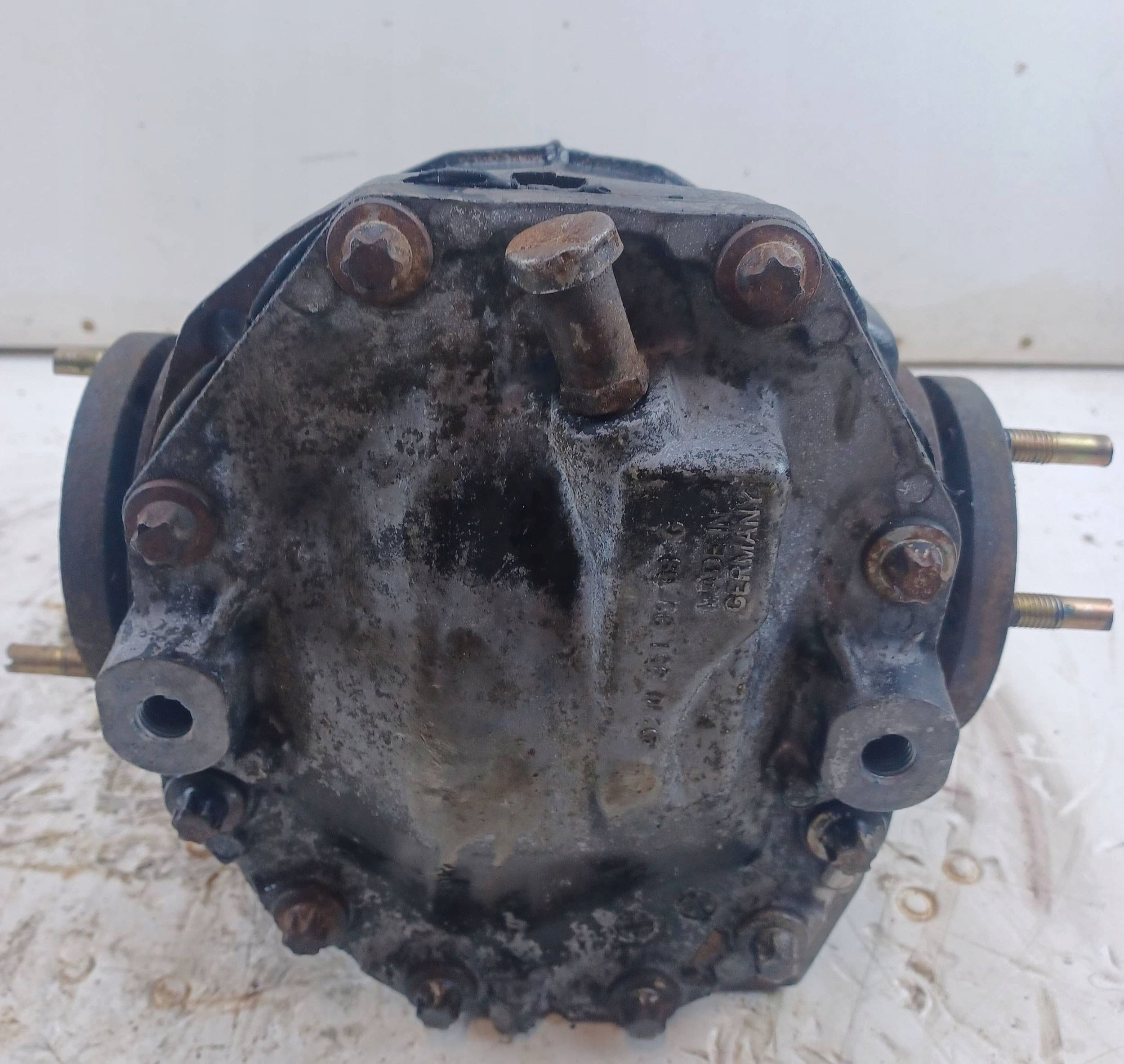 Puente diferencial trasero Mercedes E W211 2103510808 2.87 usado 3