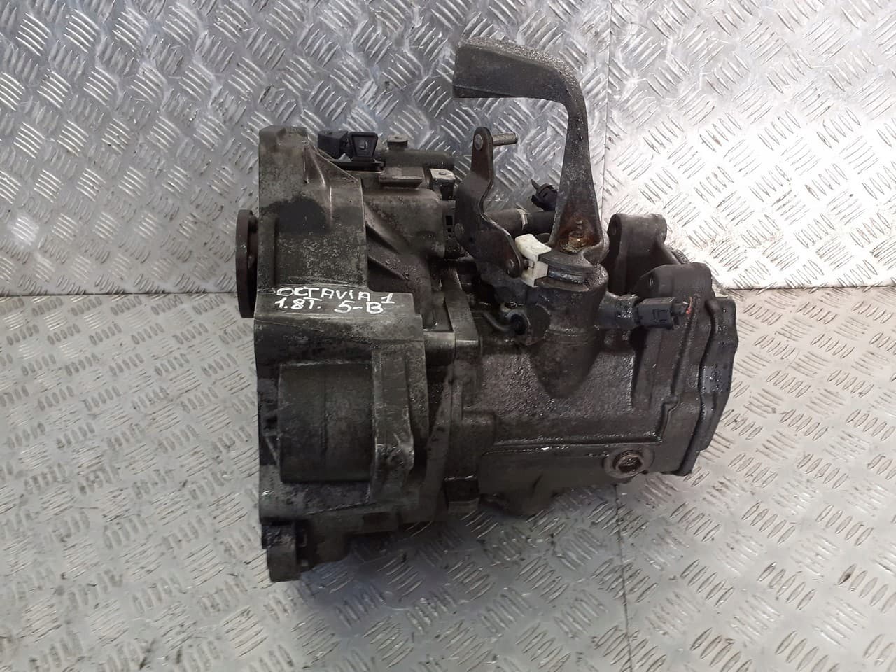 Caja de Cambios Evs para Skoda Octavia 1.8 Turbo usado 6