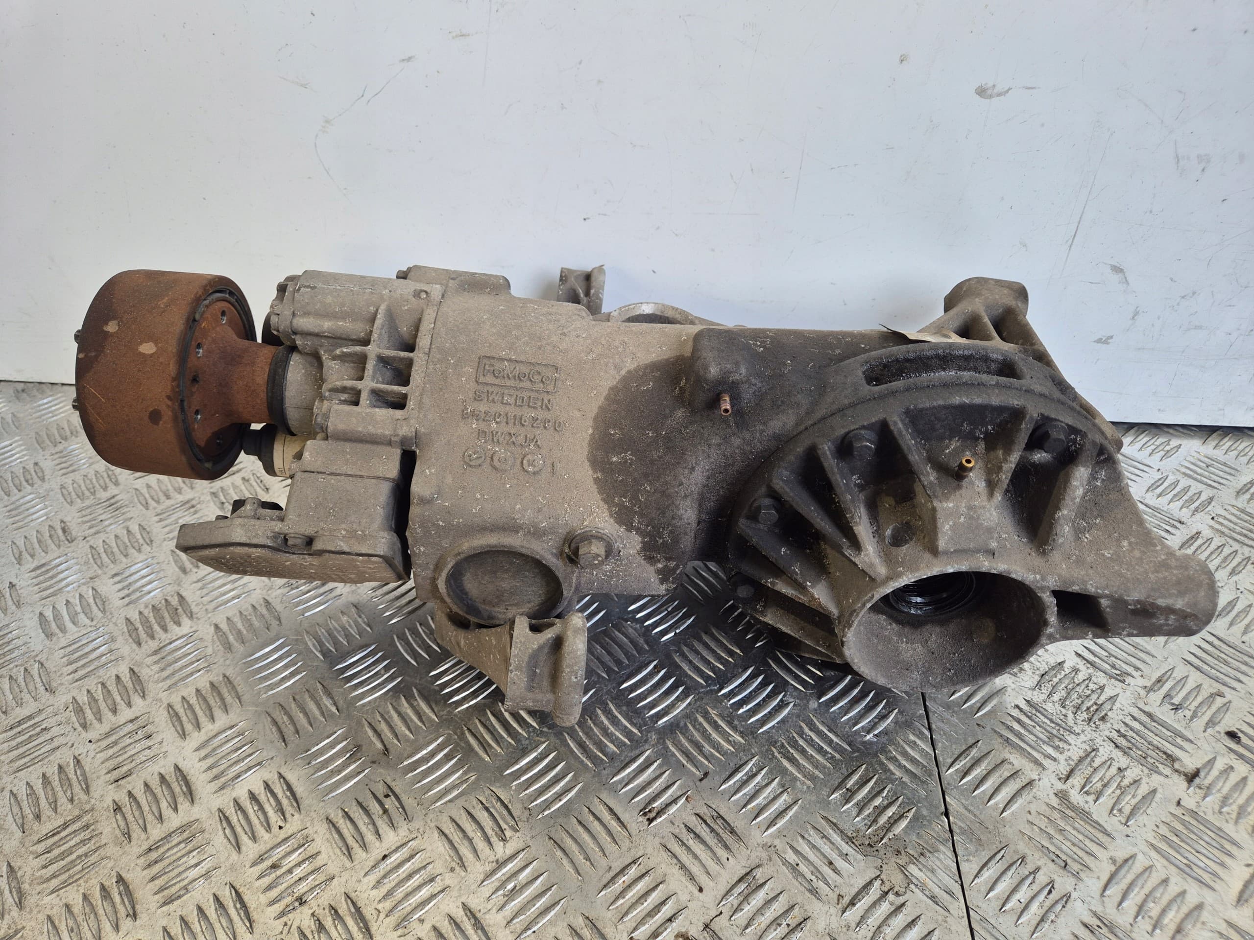 Diferencial trasero EJ32-4N053-AC Range Rover Evoque 2.2d usado 2