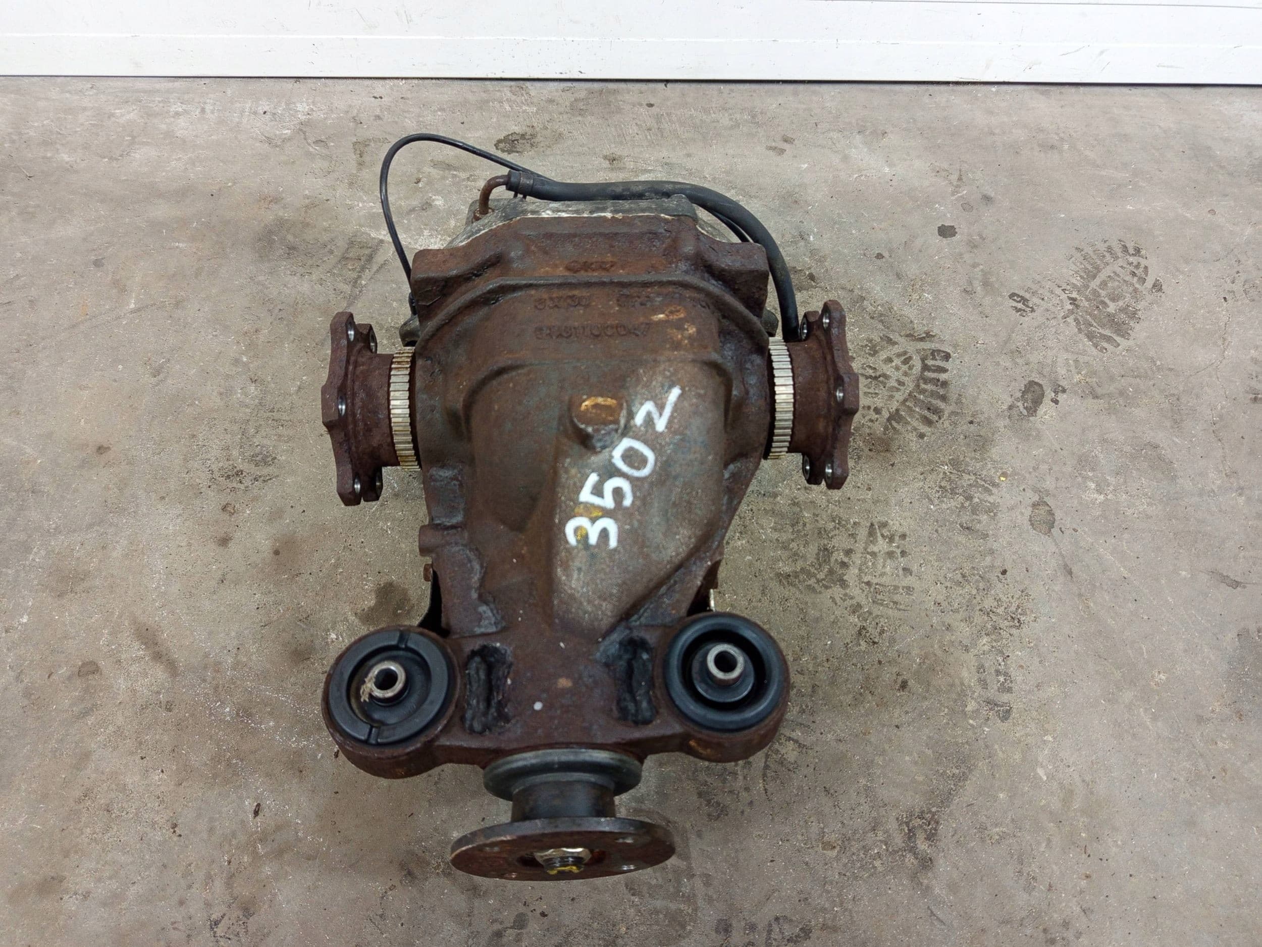 Puente Diferencial Trasero Lsd Nissan 350Z 383110C047 usado 4