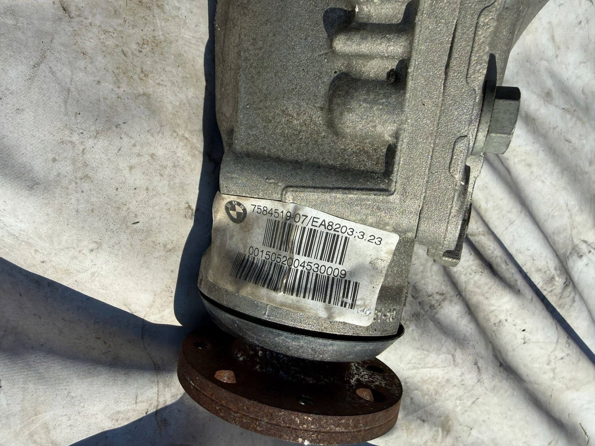 Diferencial delantero BMW Serie 5 F10 F11 7584519 usado 5