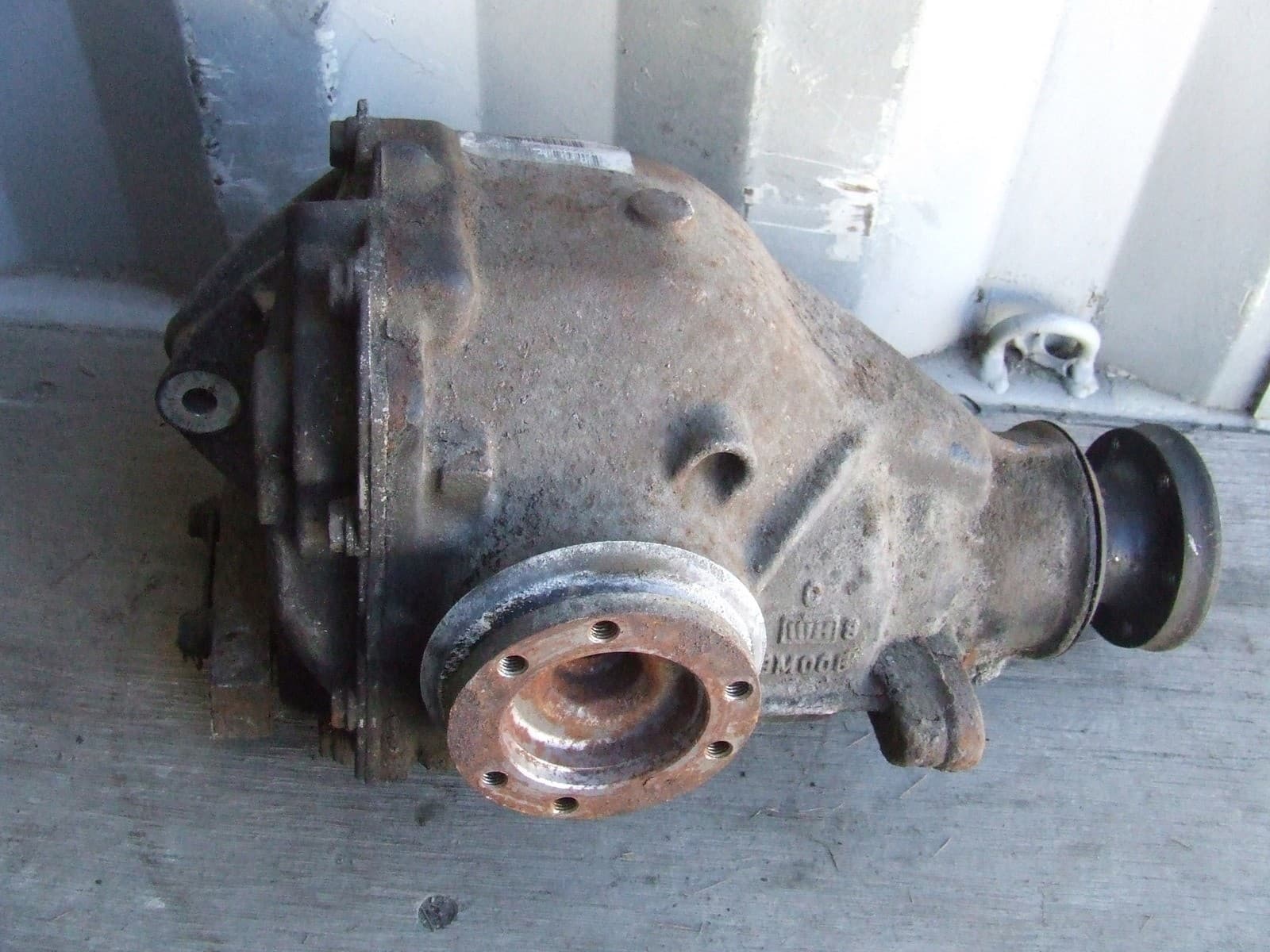 Puente diferencial trasero BMW E46 330d 2.47 D usado 3