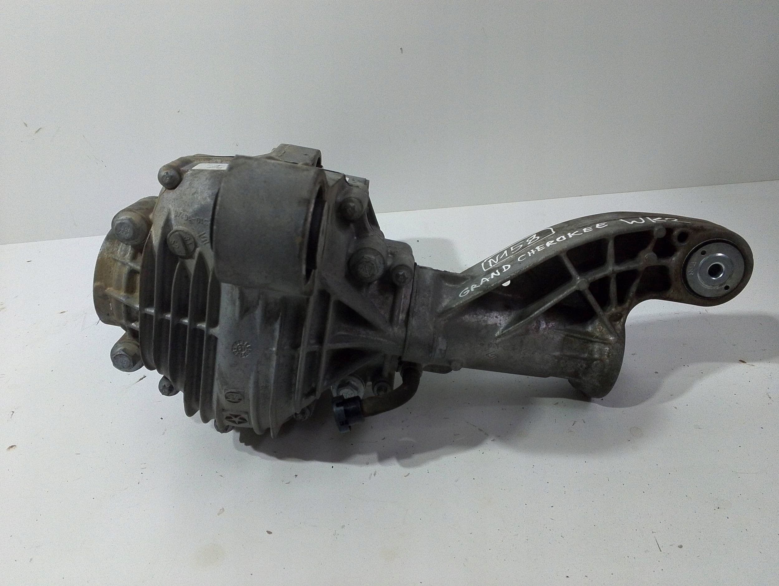 Diferencial Delantero Jeep Grand Cherokee WK2 C210047 usado 4