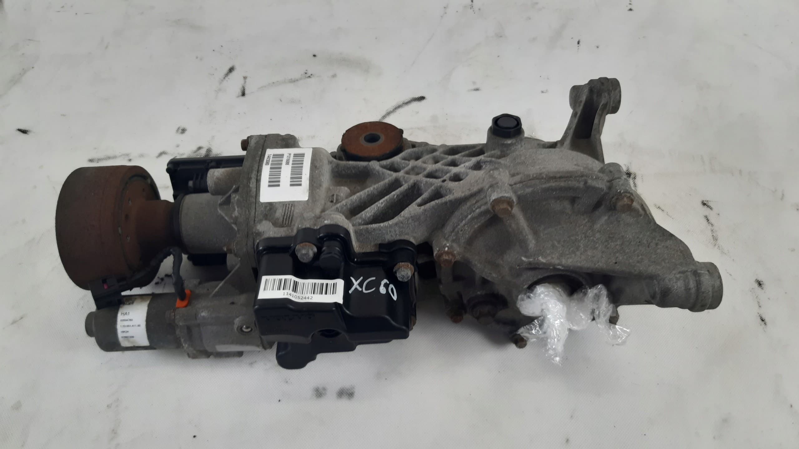 Puente de diferencial trasero Volvo XC60 2.4 D5 Lift P1216688 usado 11