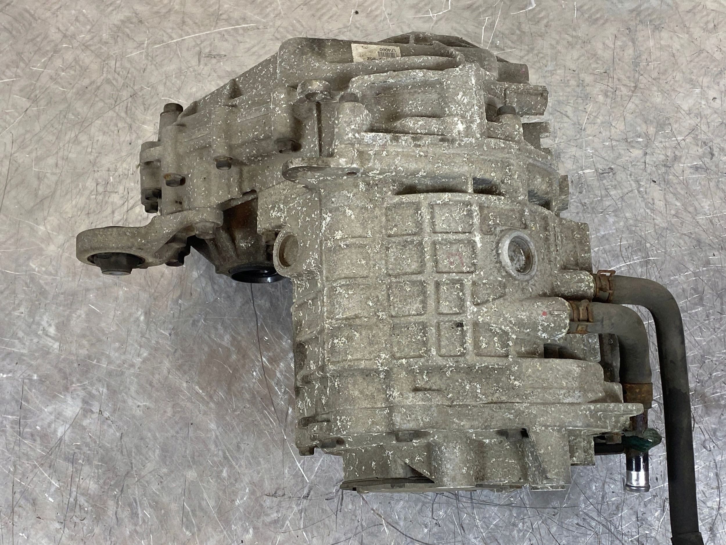 Diferencial Trasero Mitsubishi Outlander 2019 F1E1A usado 3