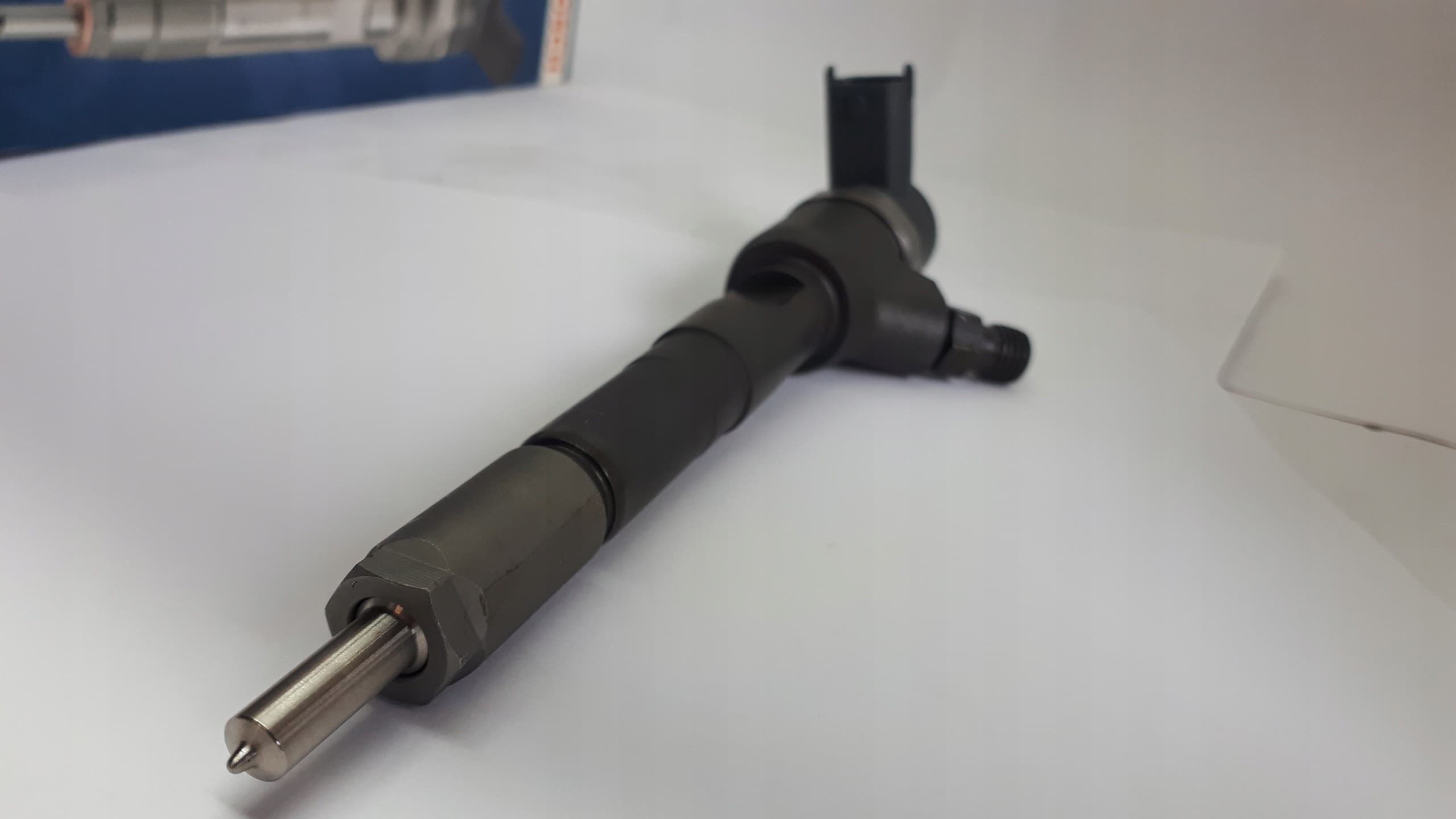Inyector Bosch 0 986 435 078 nuevo 4