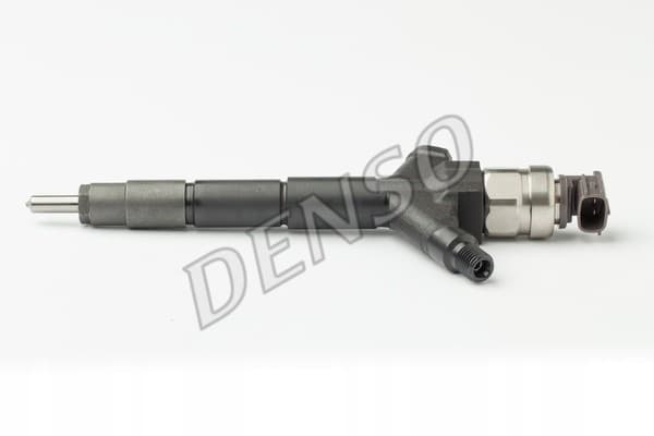 Inyector de Combustible Denso DCRI301050 nuevo 2