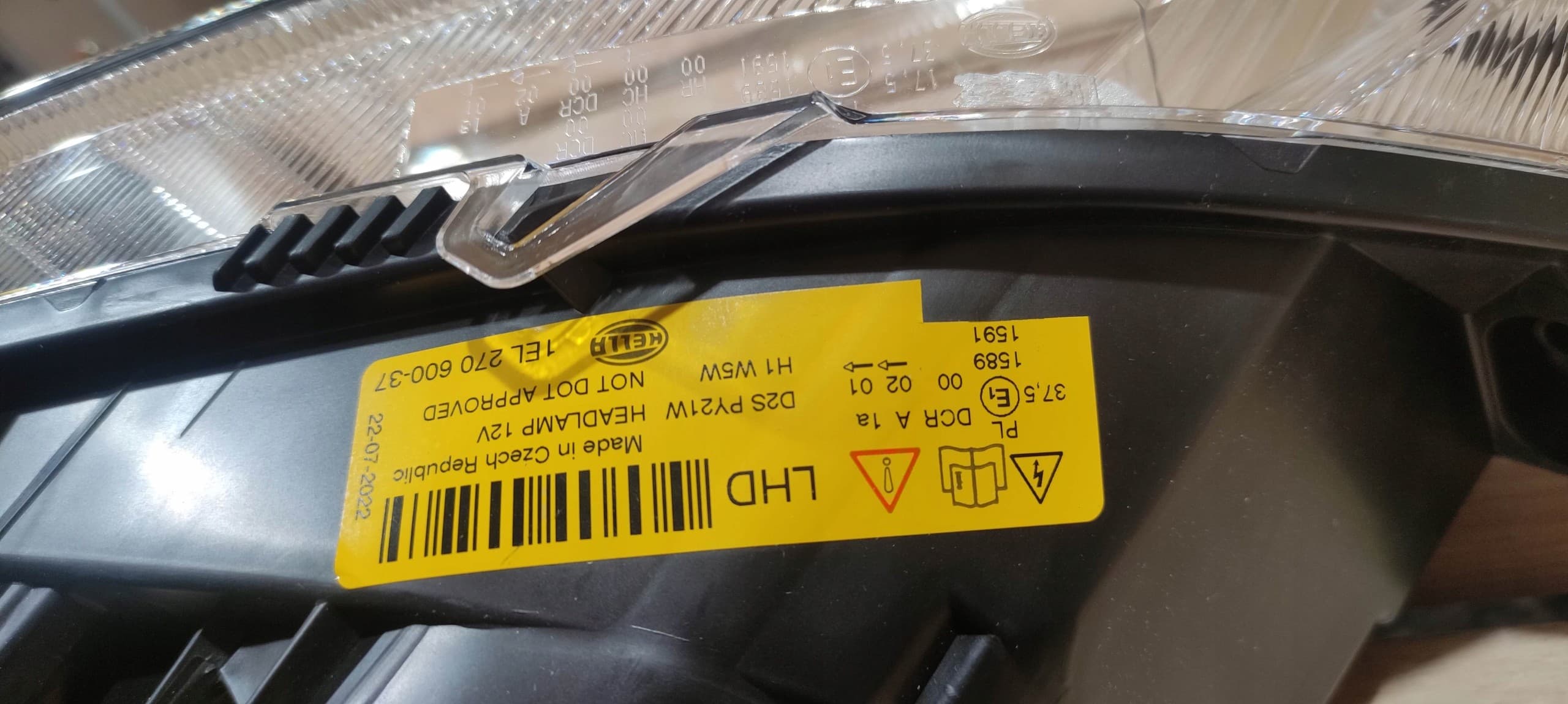 Hella 1EL 270 600-371 Faro delantero izquierdo usado 6
