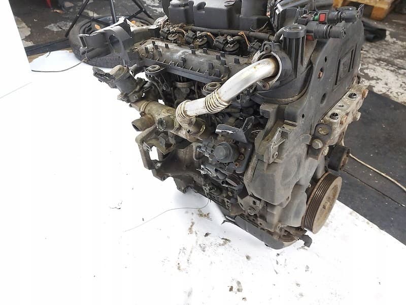 Motor 1.4 HDI 8HS 10FD98 (DV4TED) Citroën Nemo / Peugeot Bipper usado 2
