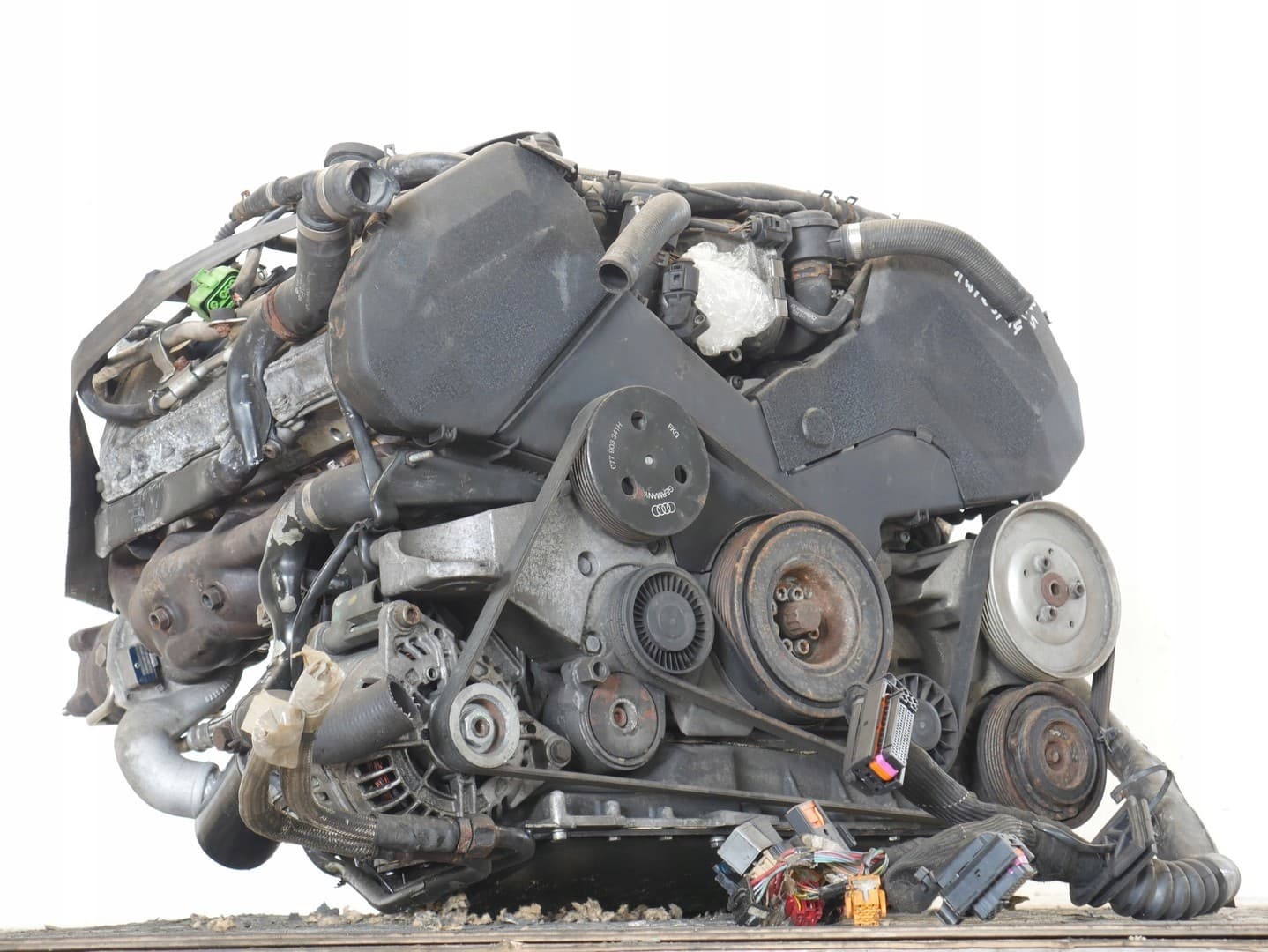 Motor Audi RS6 C5 4.2 Bcy Reemplazo Ensamblado usado 5
