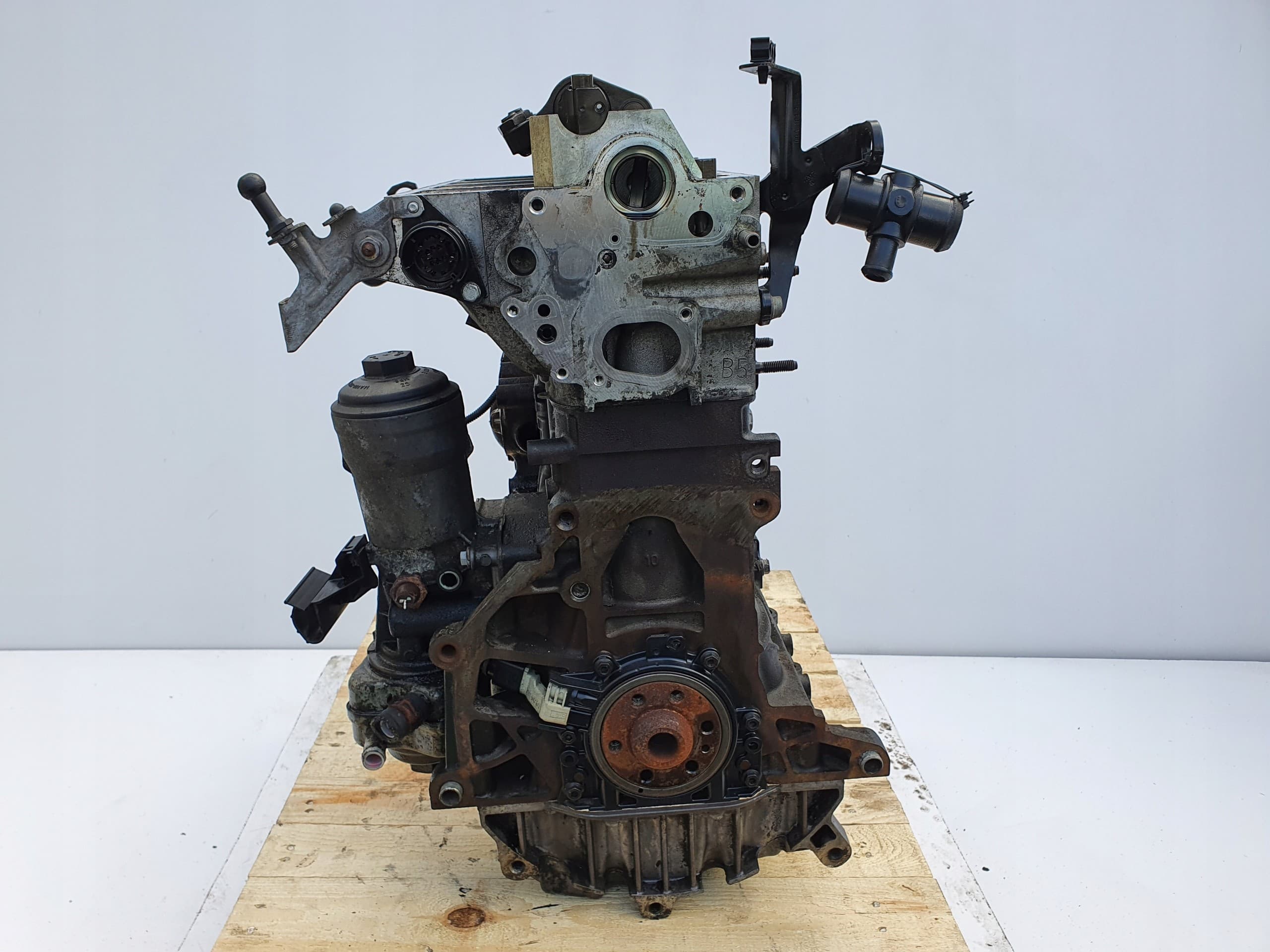 Motor sin accesorios Skoda Octavia II 1.9 TDI 105CV Bls usado 6