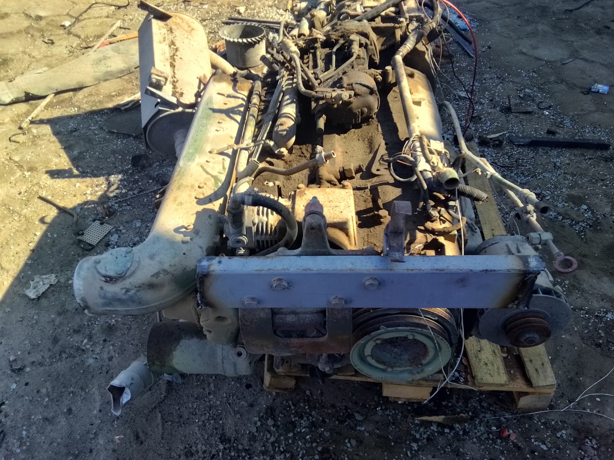 Mercedes-Benz Bus O405 Motor Reposacabezas 447913 10 049157 usado 3