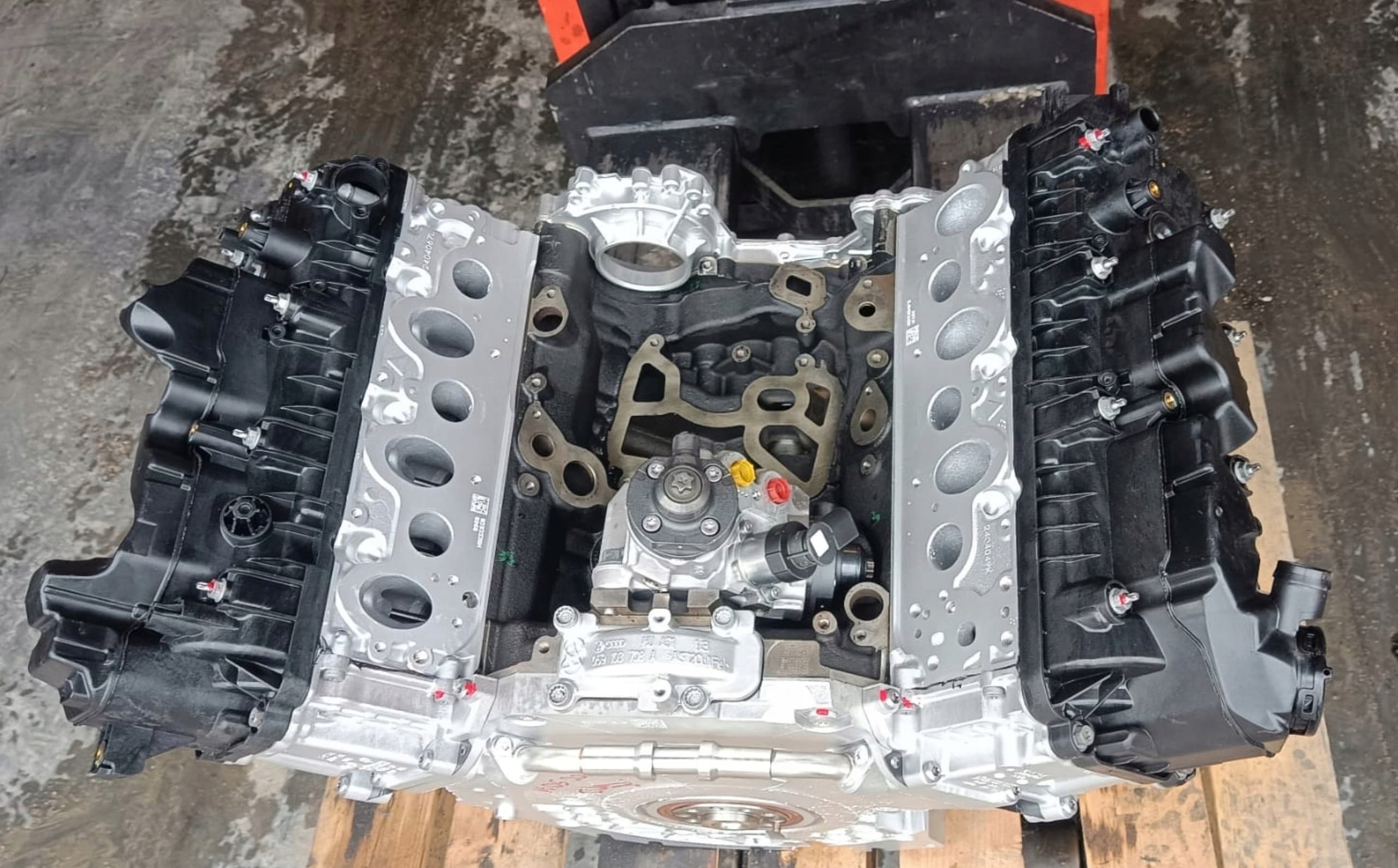 Motor diésel Audi A5 (F5) S5 (3.0 TDI) Mhev Dewb reacondicionado 4