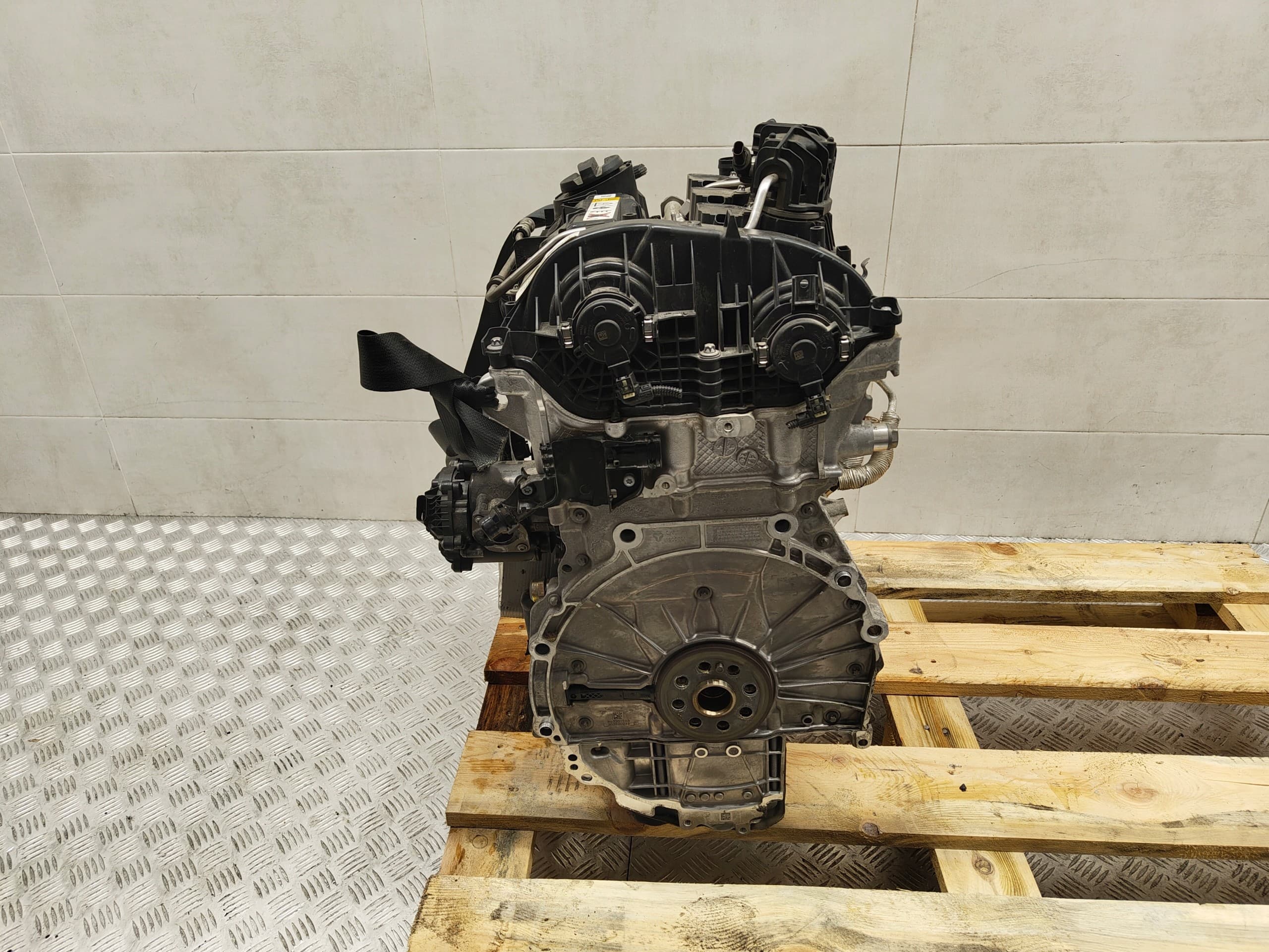 Motor de gasolina BMW F40 F45 F46 B38A15A usado 2