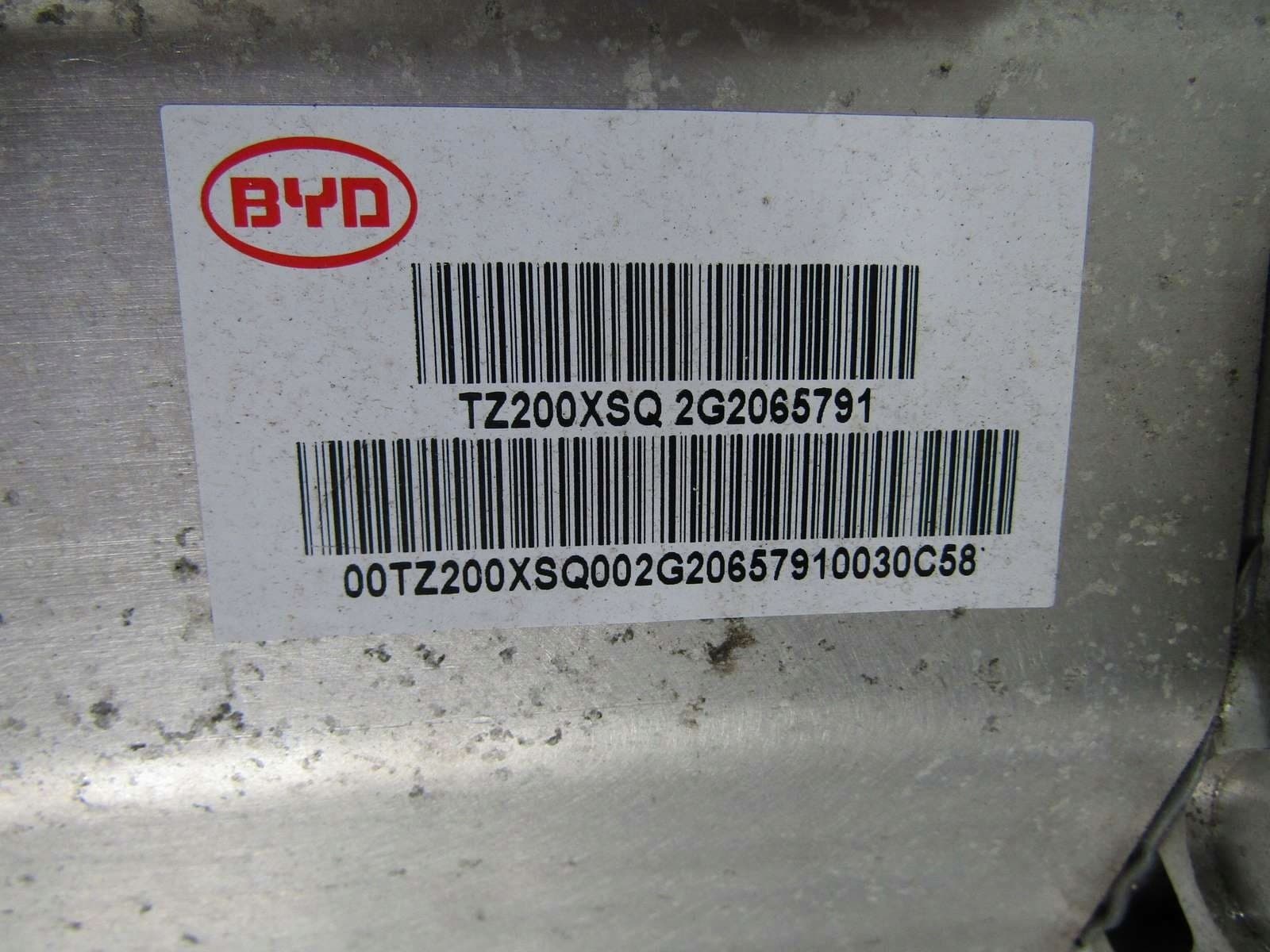 Motor eléctrico Byd Atto 3 25R SC2EM-2104010B usado 5