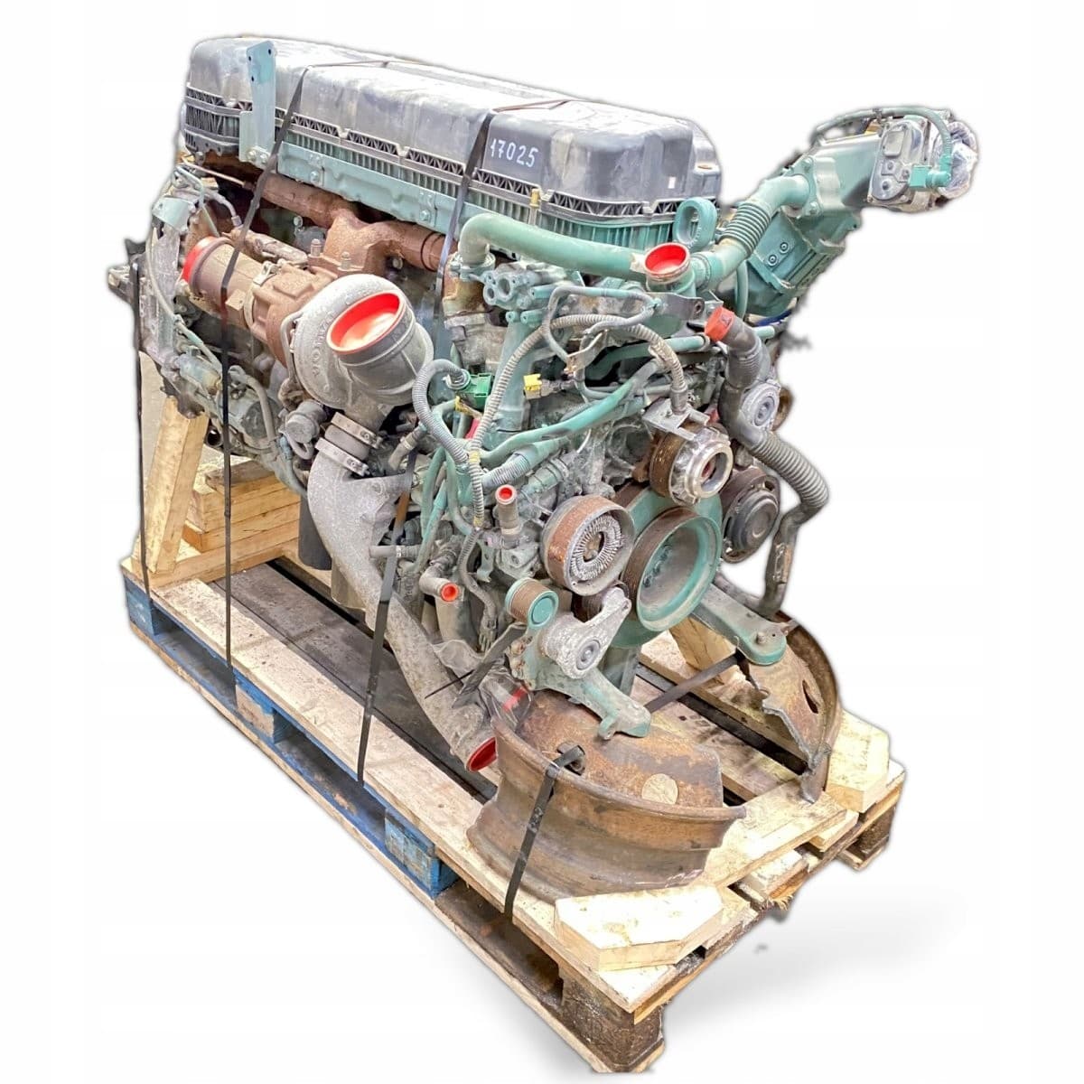 Motor Volvo 22692803 usado 5