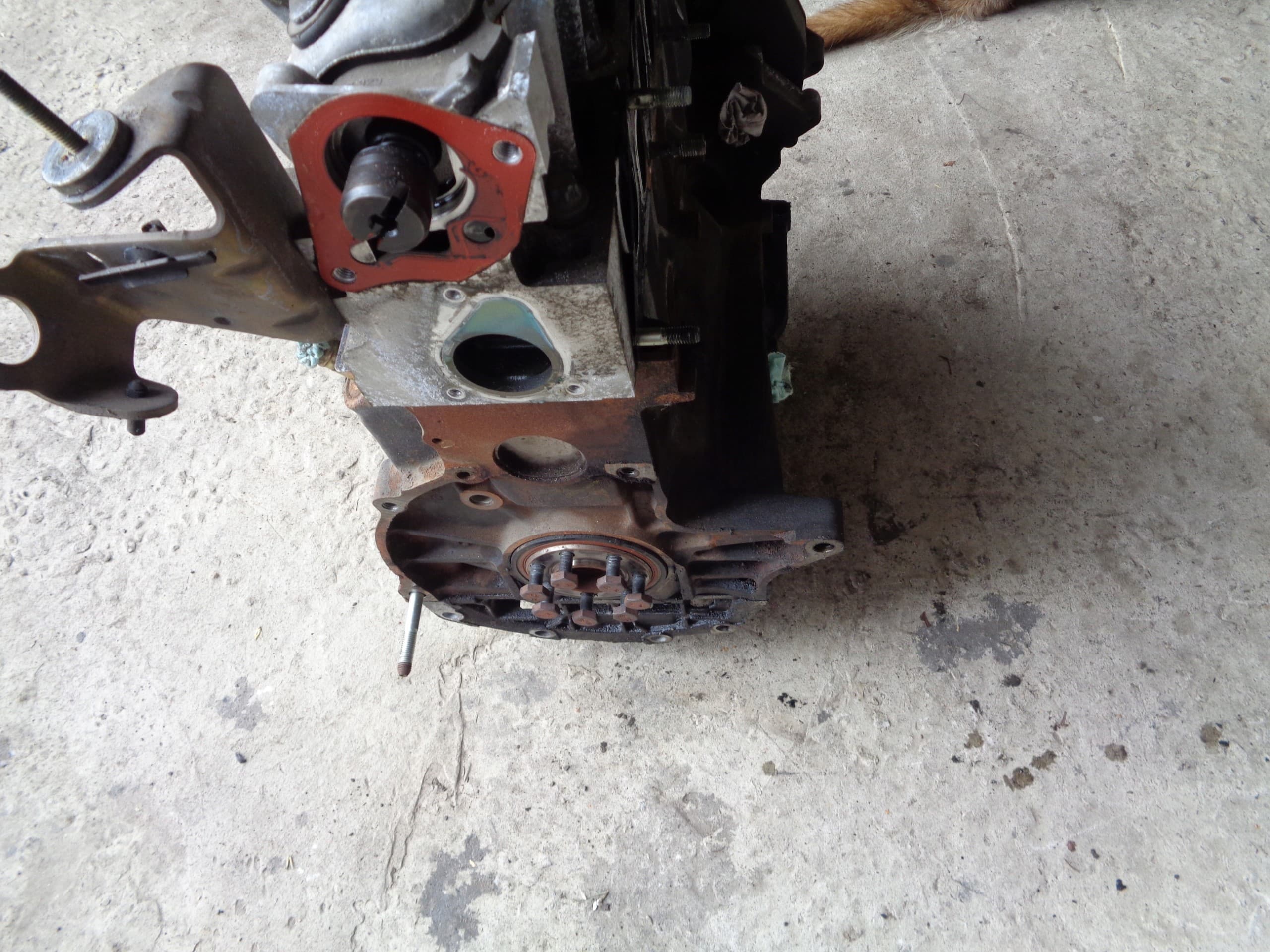 Scenic I FL 1.9 DCI F8T Pilar Motor usado 4