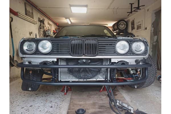Bash Bar BMW E30 usado