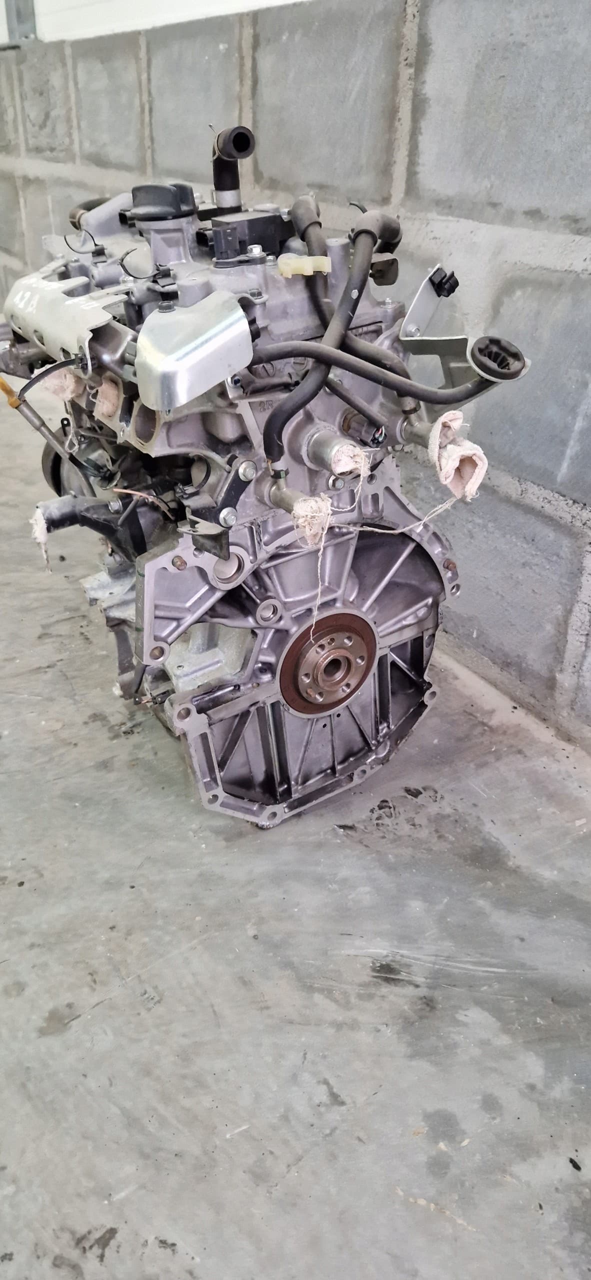 Motor completo Nissan Note E12 Micra K13 1.2 gasolina usado 2
