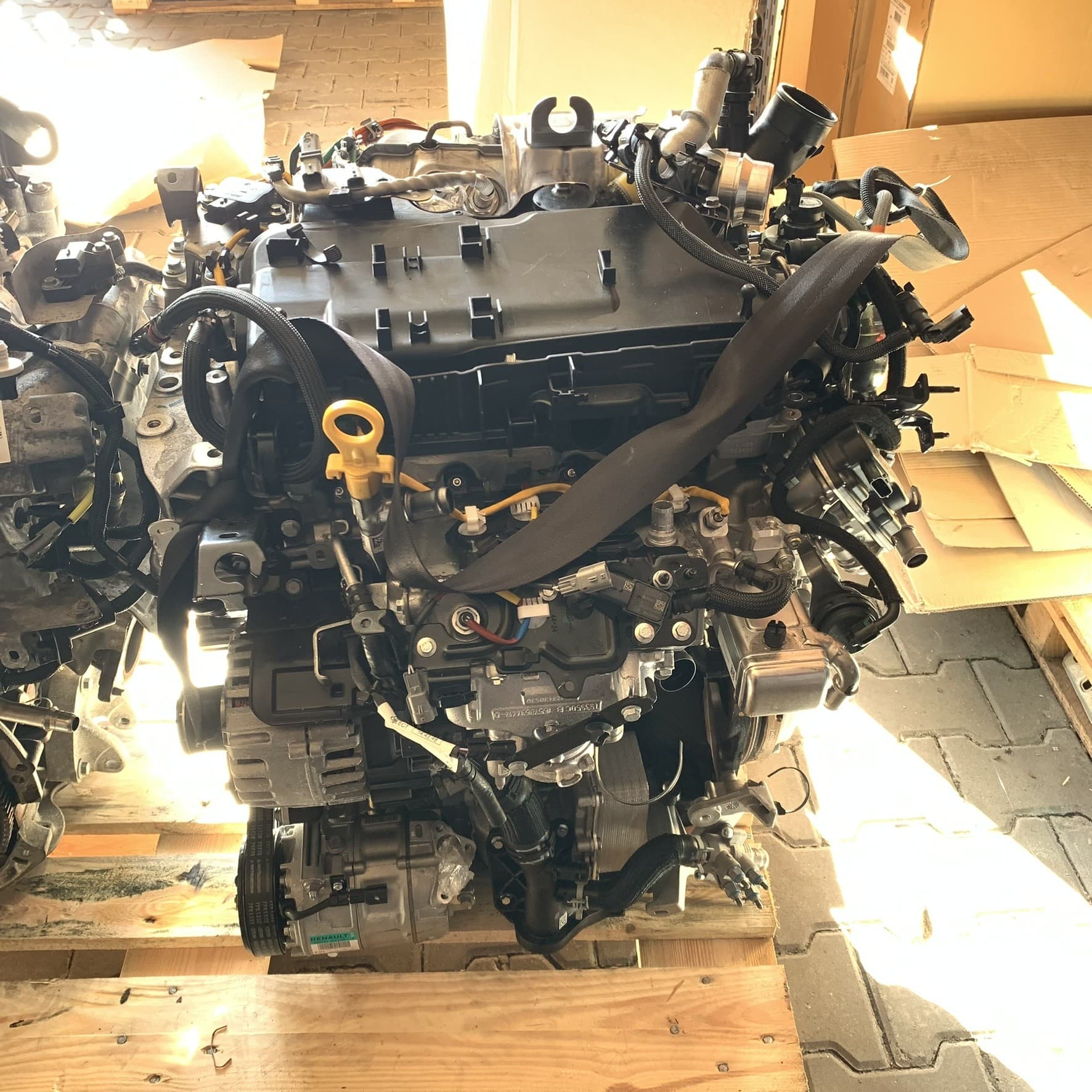 Motor 2.0 DCI M9RZ717 para Renault Hit Iii IV 2021-2022 usado