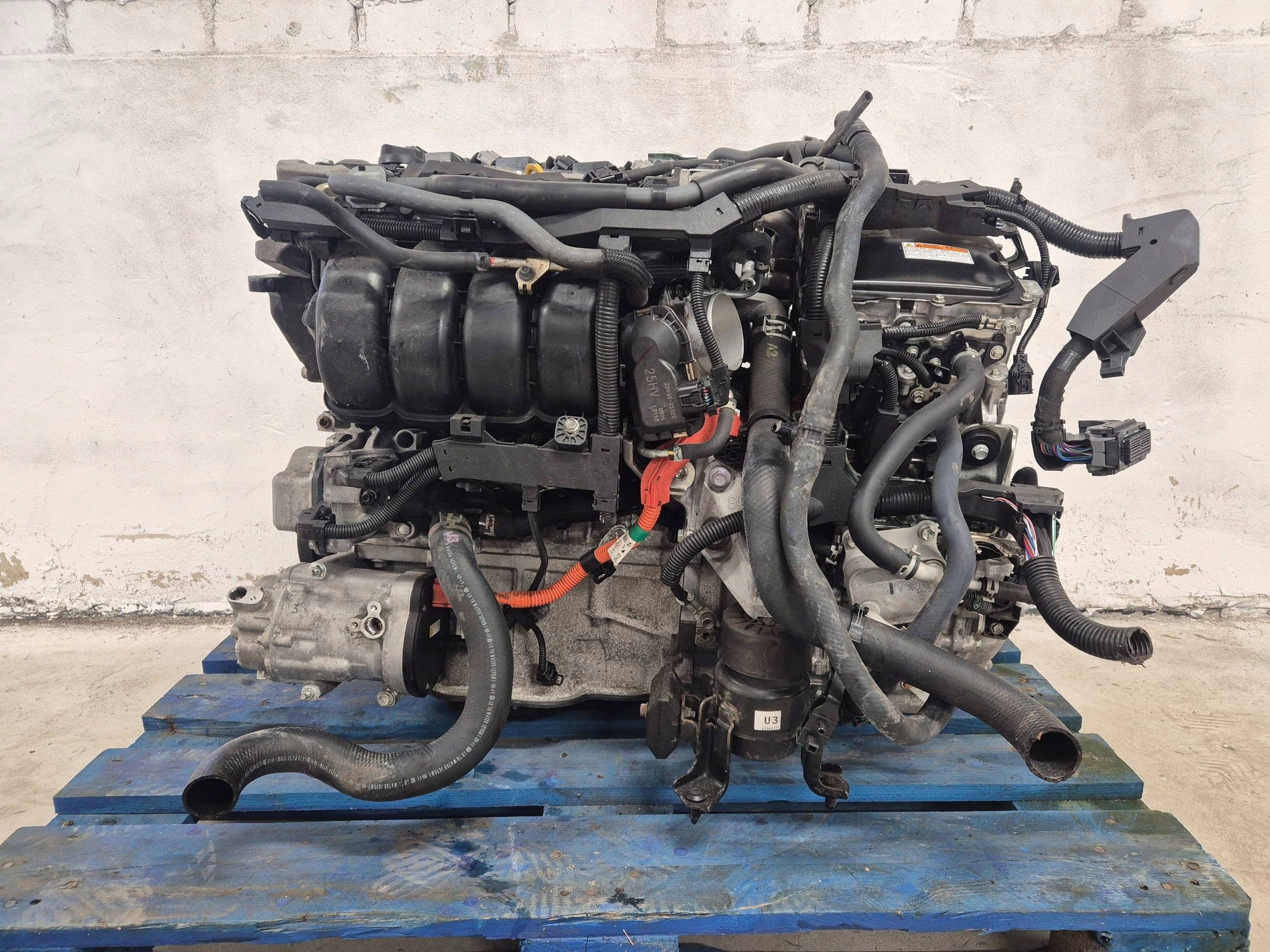 Motor Toyota Rav 4 (XA50) 2020 usado 2