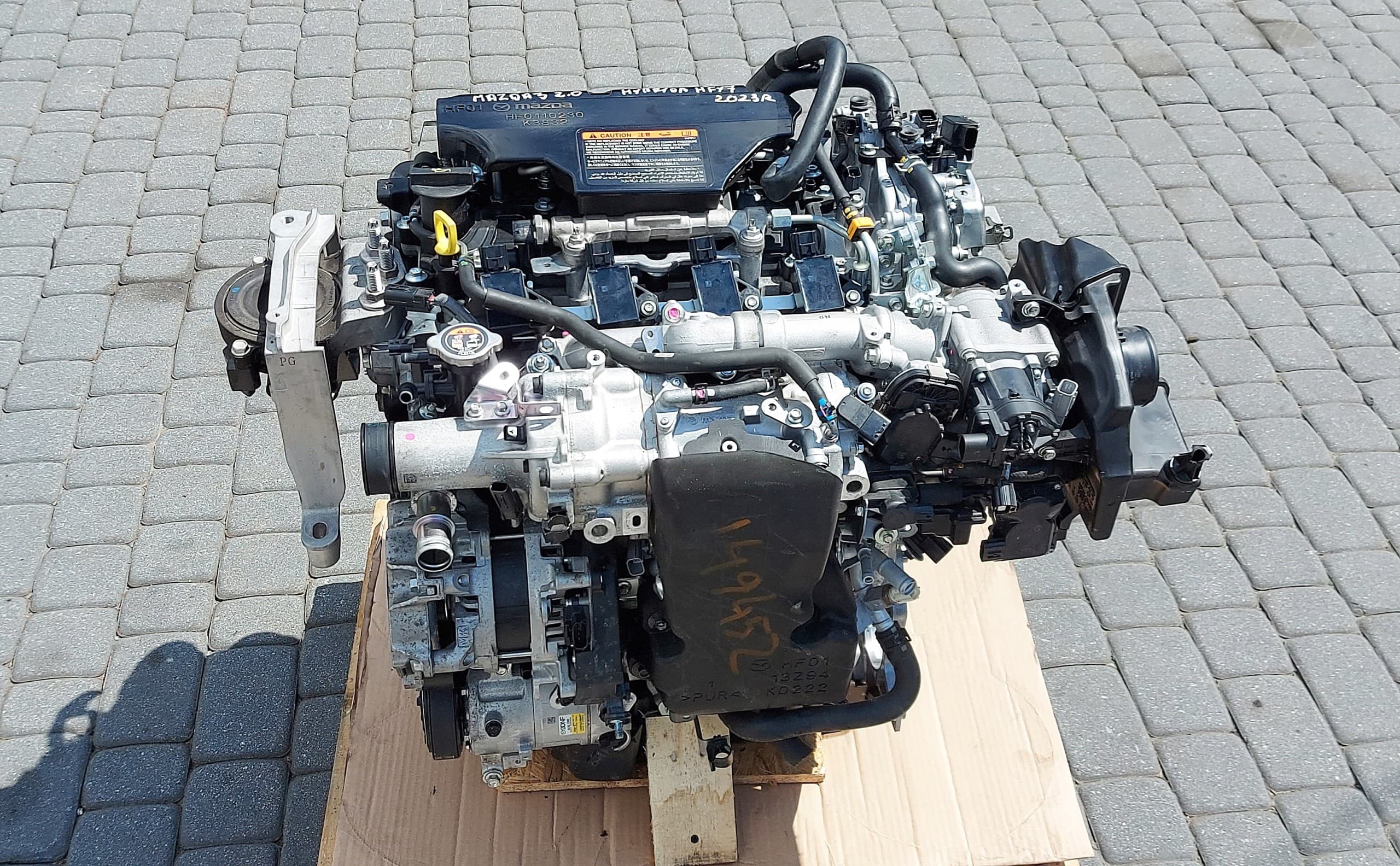 Motor completo Mazda 3 2.0 186HP Híbrido HFY7 usado 4