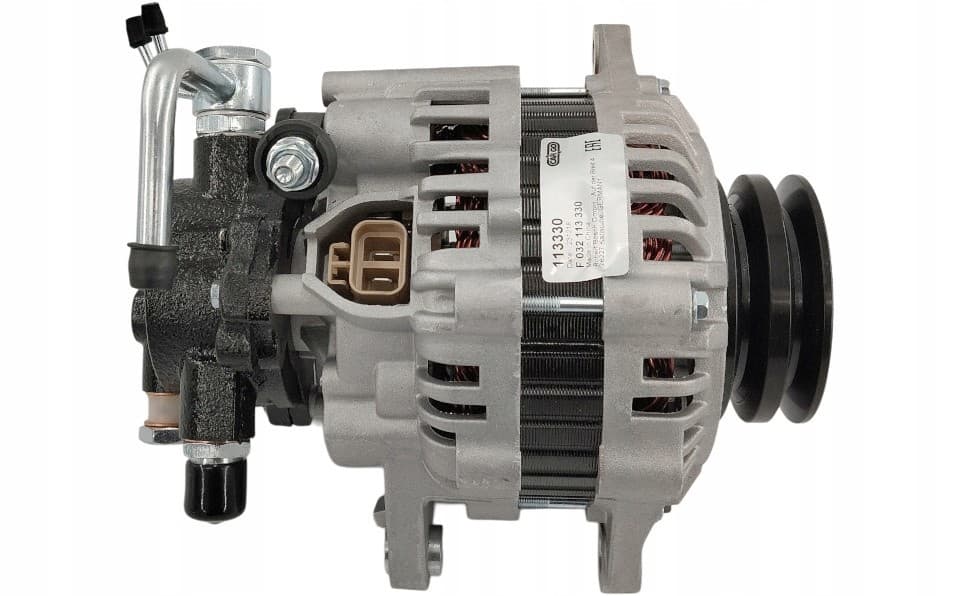 Alternador HC-Cargo F032113330 usado