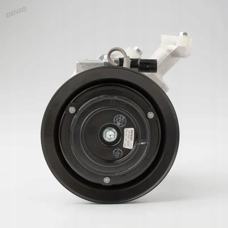 Compresor de Aire Acondicionado DCP45012 Denso usado 4