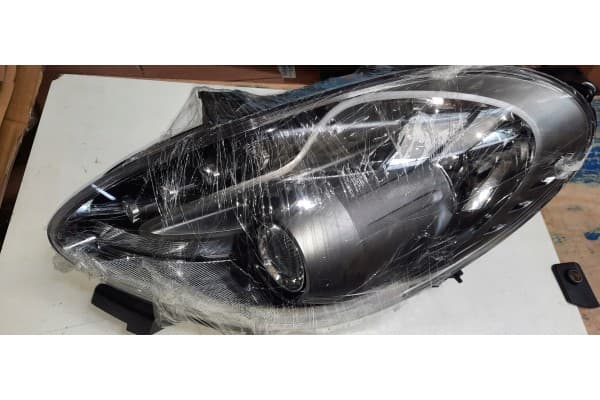 Faro delantero izquierdo - Depo 667-1118LMLDEM7 usado