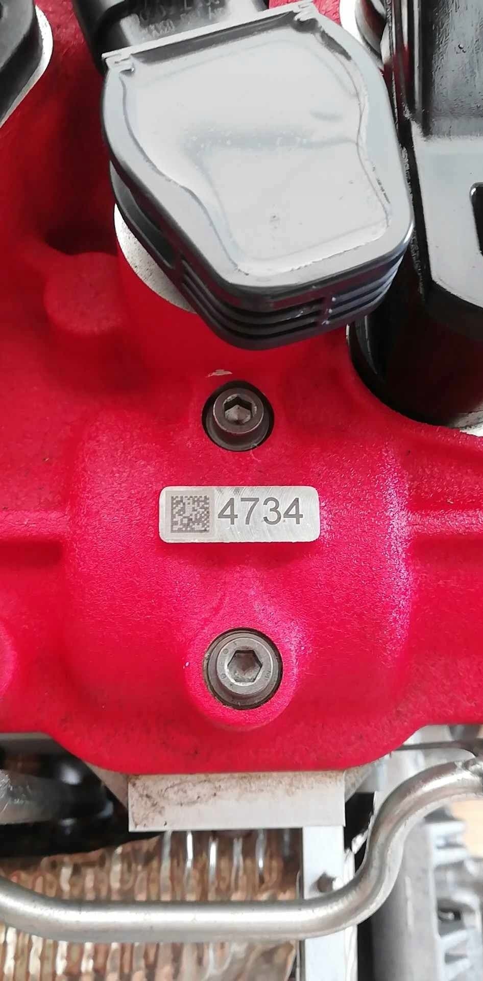 Motor Ferrari California T V8 3,9 F154 BB Twin Turbo usado 10