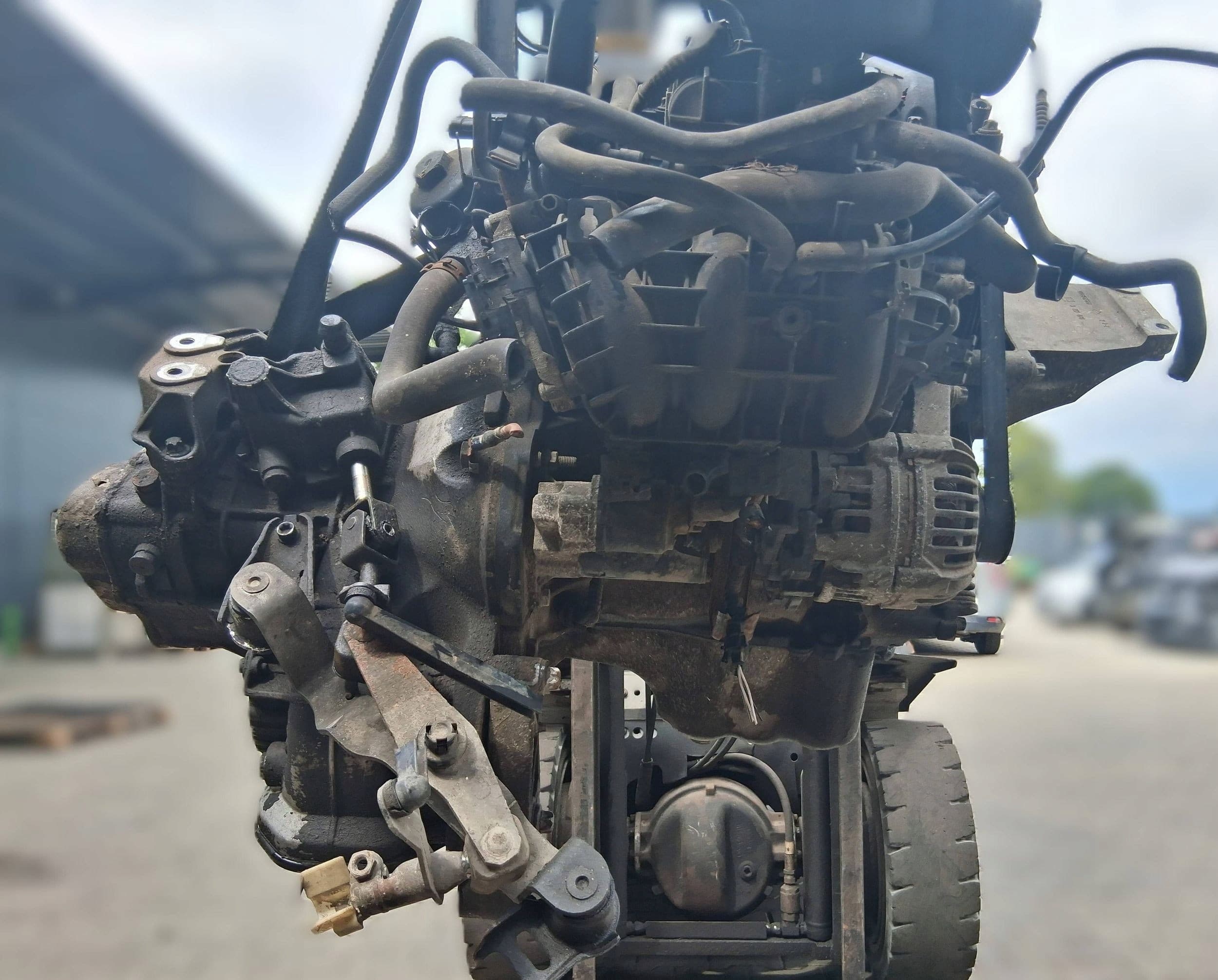 Motor Completo con Caja de Cambios Opel Corsa C 1.0 Z10XE usado 3