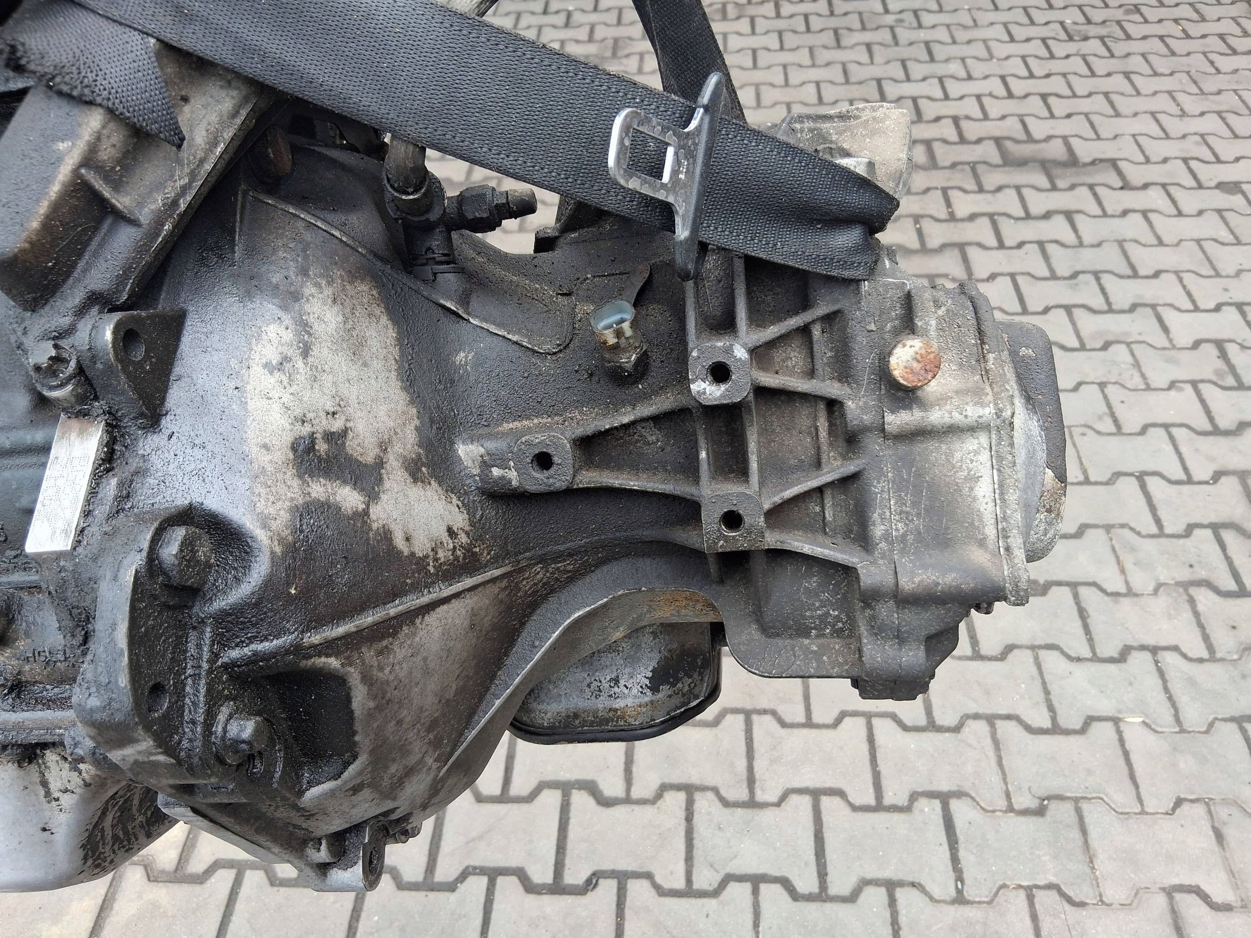 Motor Completo con Caja de Cambios Opel Corsa C 1.0 Z10XE usado 7