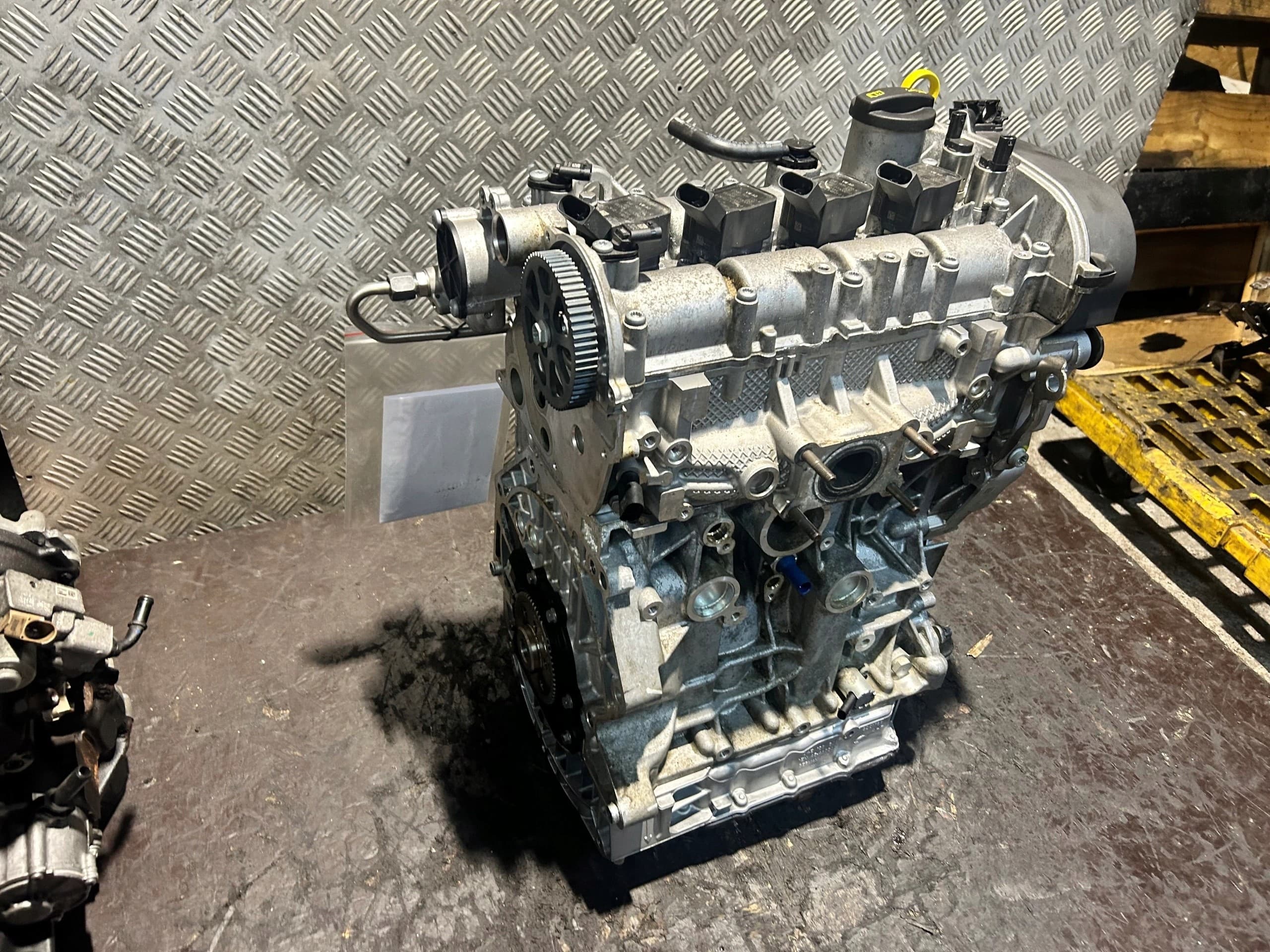 Motor Skoda Superb 1.4eTSI 156HP Dge usado 2