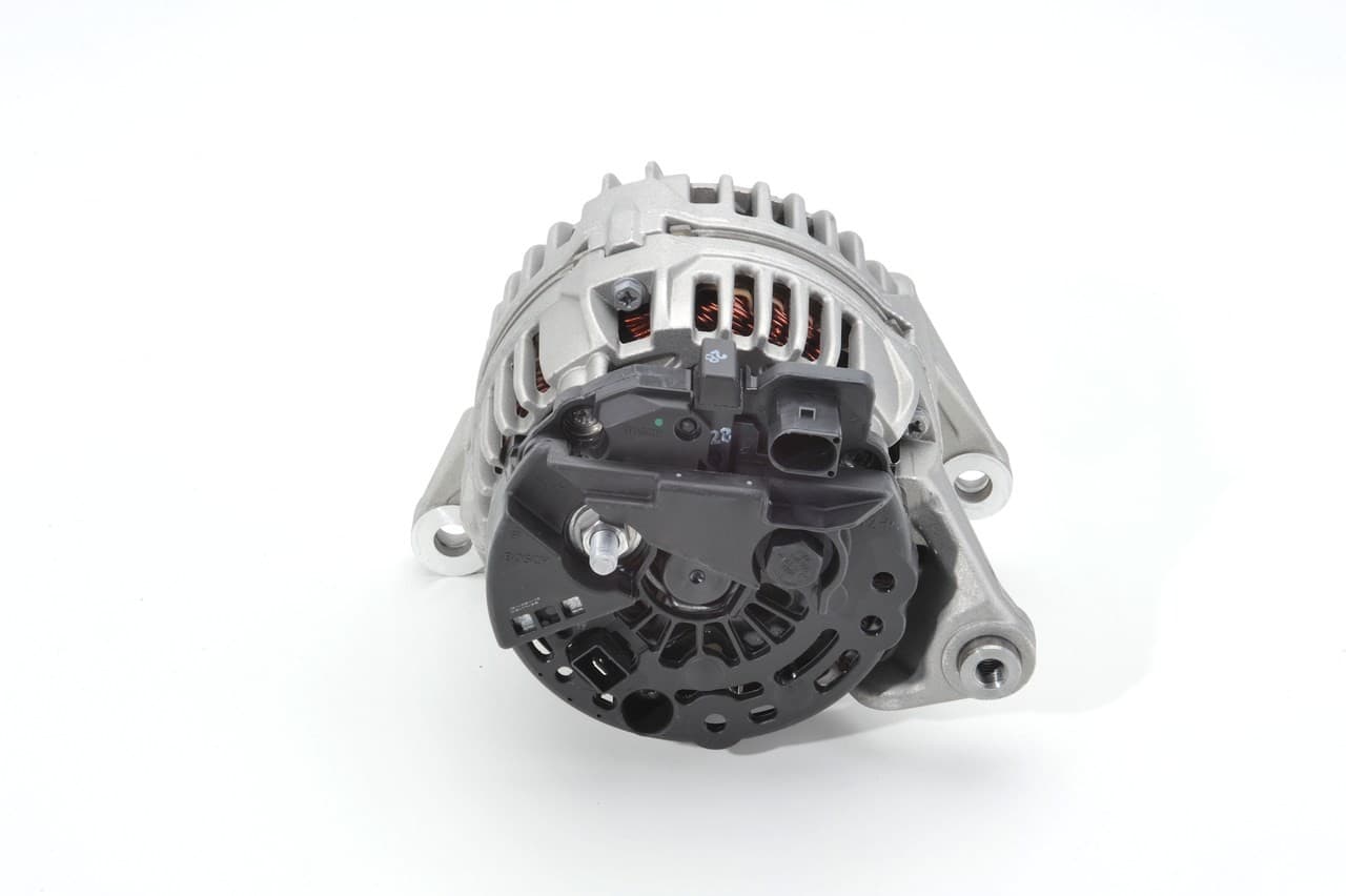 Alternador Bosch 0 124 325 052 para Iveco Daily nuevo