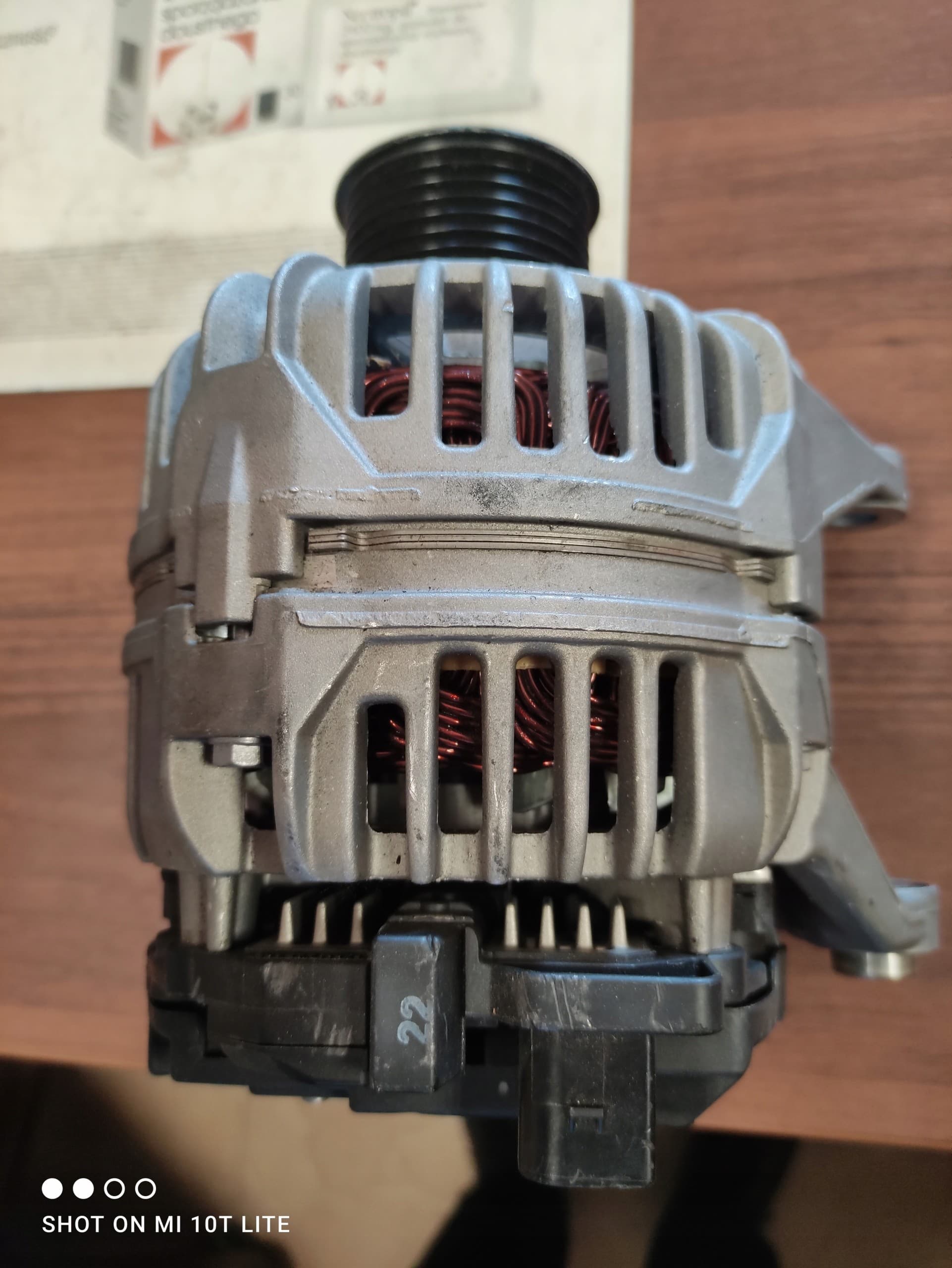 Alternador Bosch 0 124 325 052 para Iveco Daily nuevo 5