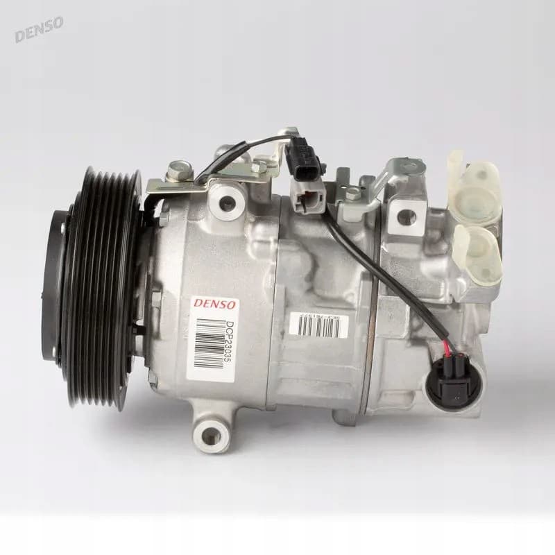 Compresor de aire acondicionado Denso DCP23035 usado 2