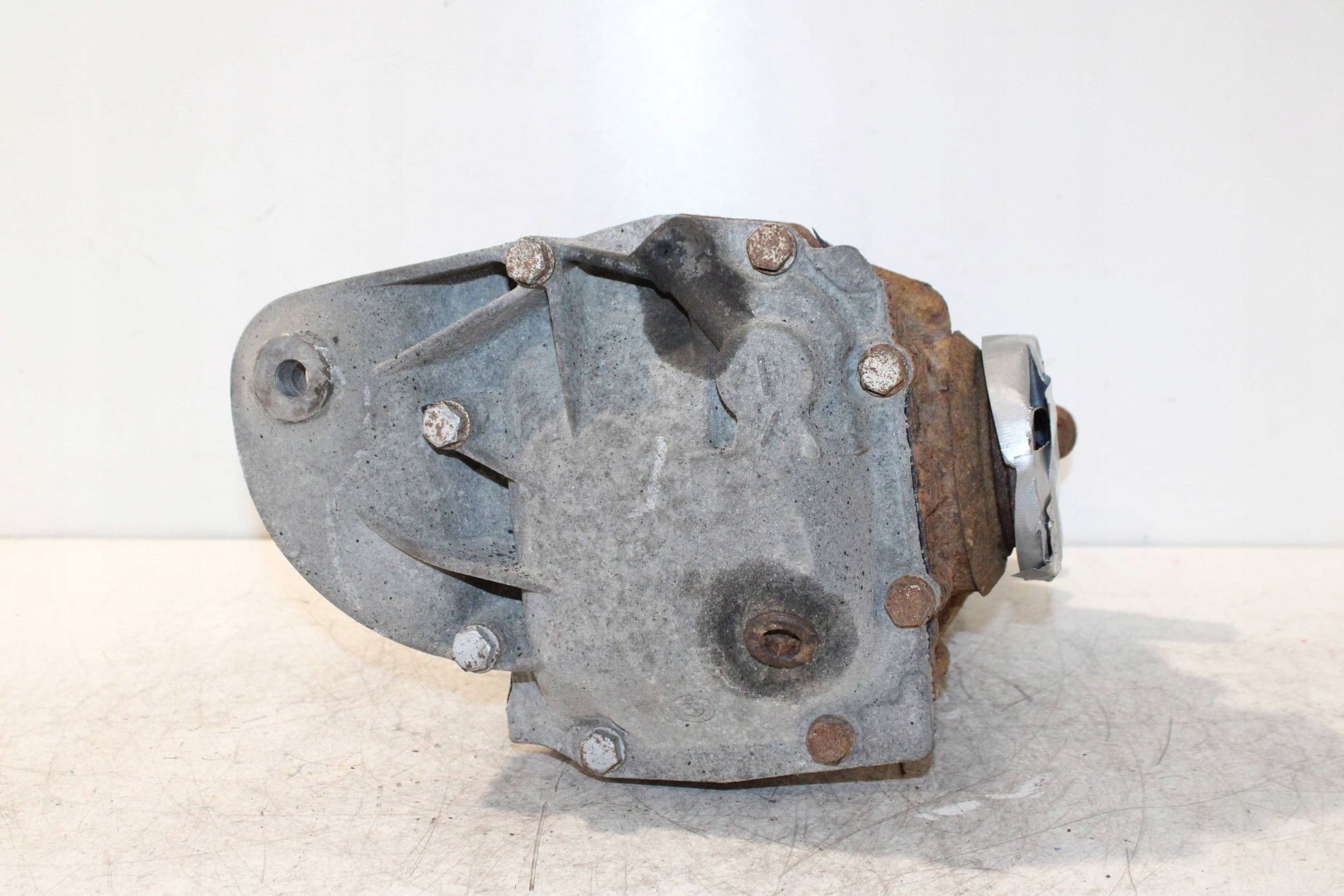 Diferencial trasero BMW Serie 3 E90 E91 2006 7529108 usado 3